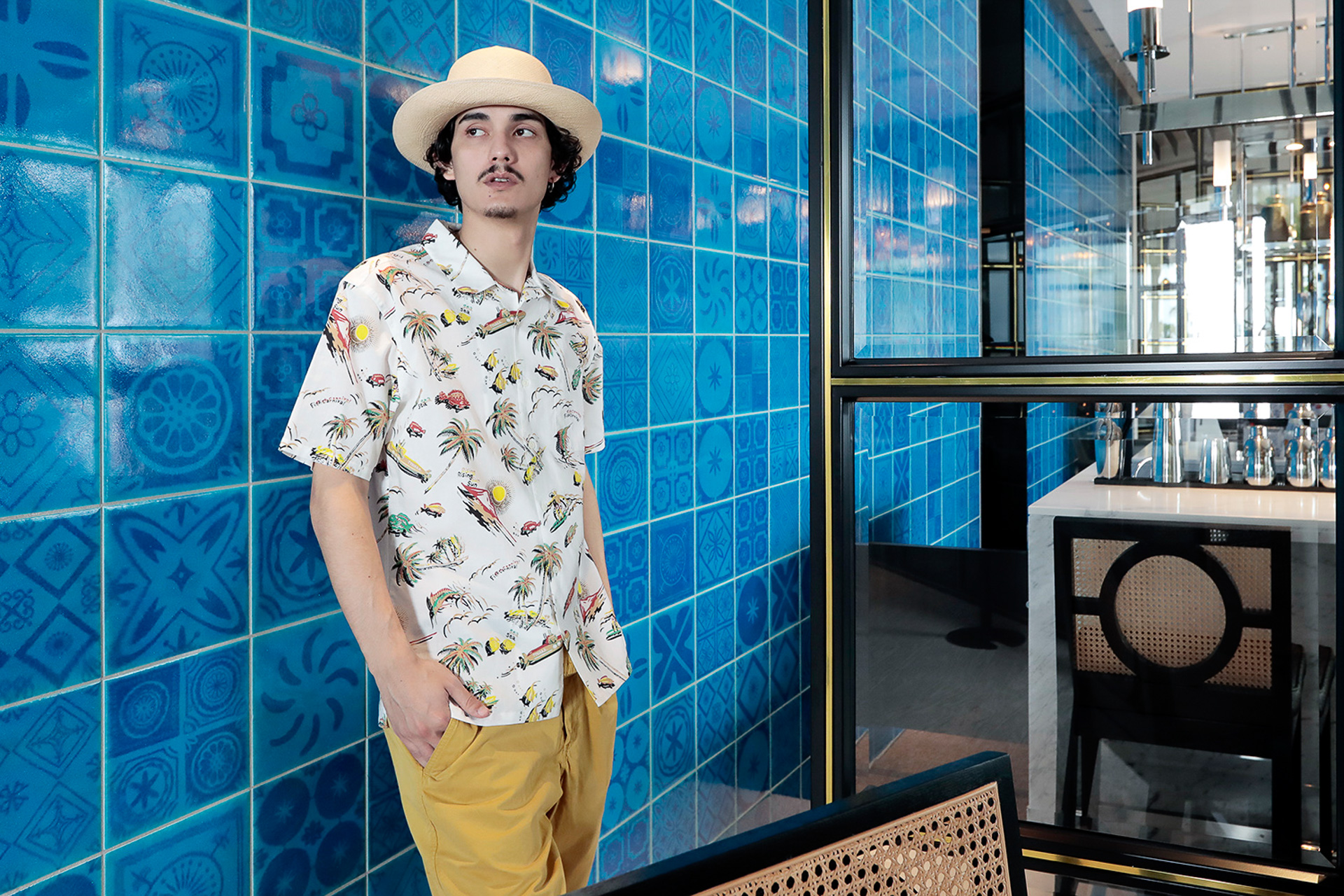 「Men's Short-Sleeve Shirt／It's lit」（3万800円）