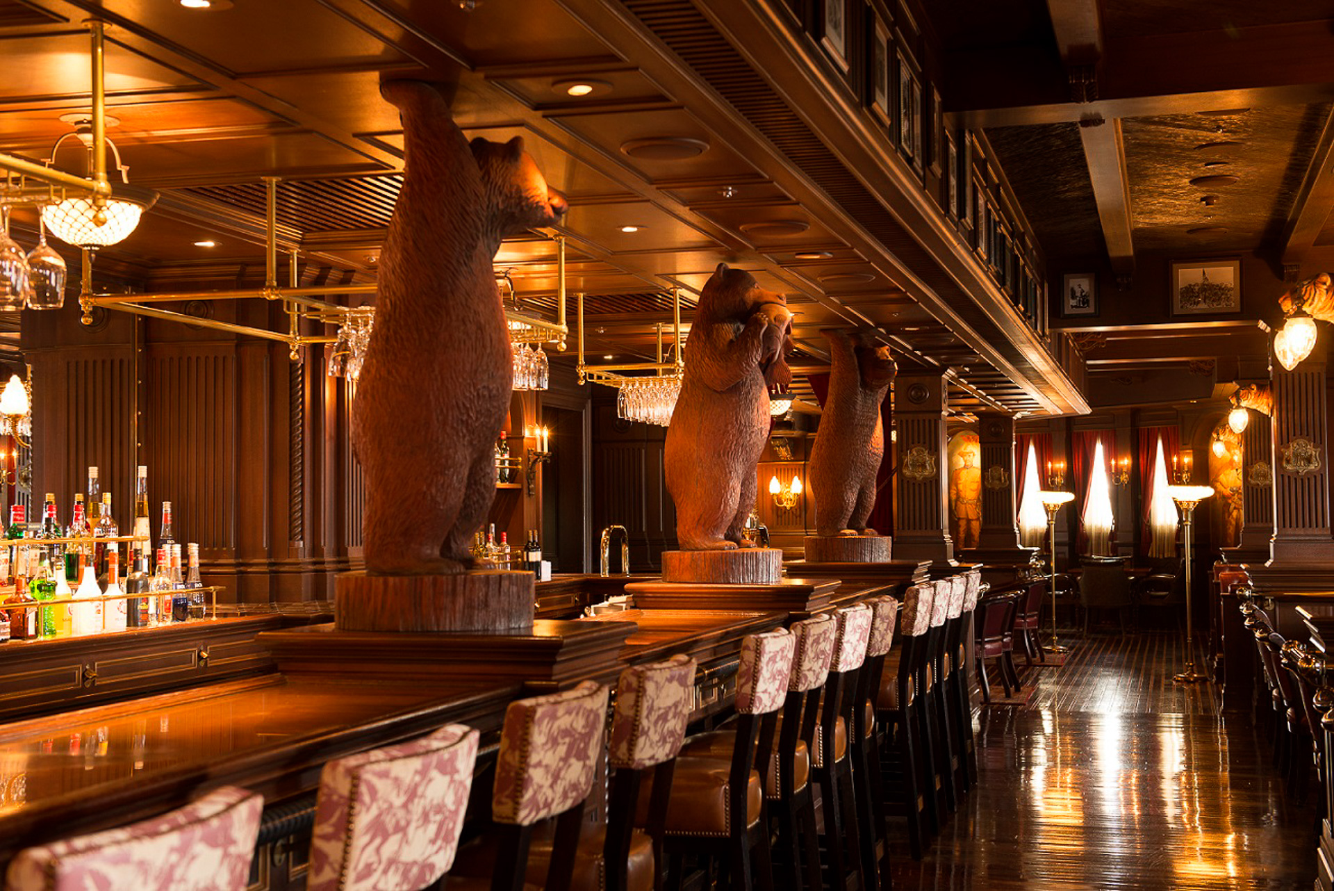 東京ディズニーリゾートはデジタルサービスを活用することで、レストラン利用がスムーズになるんです