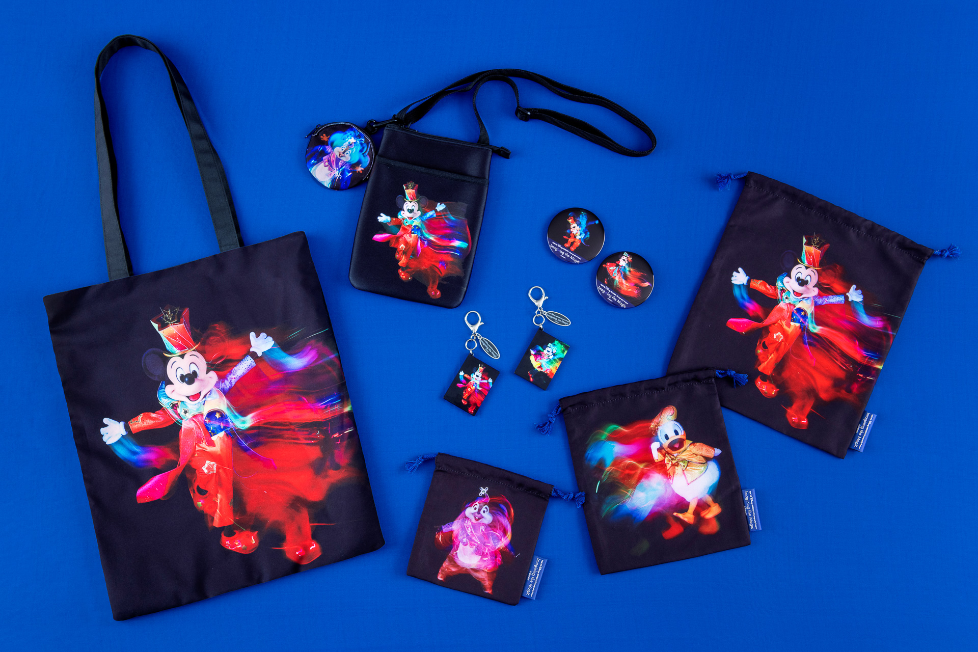 第1弾はパークでも活用できるトートバッグなど