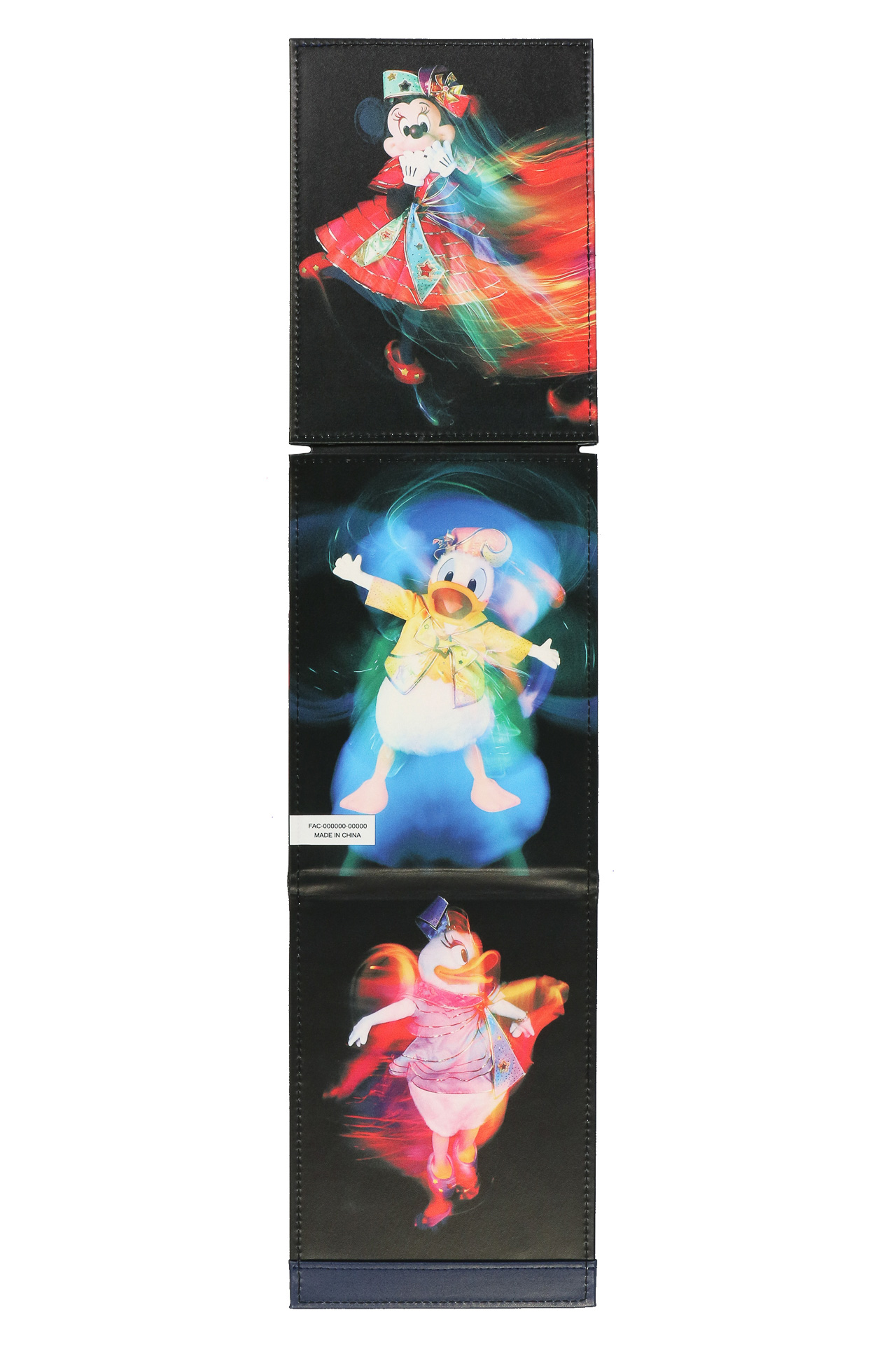 たたむと平面になりコンパクトに。ビッグ5がすべて揃ったデザイン