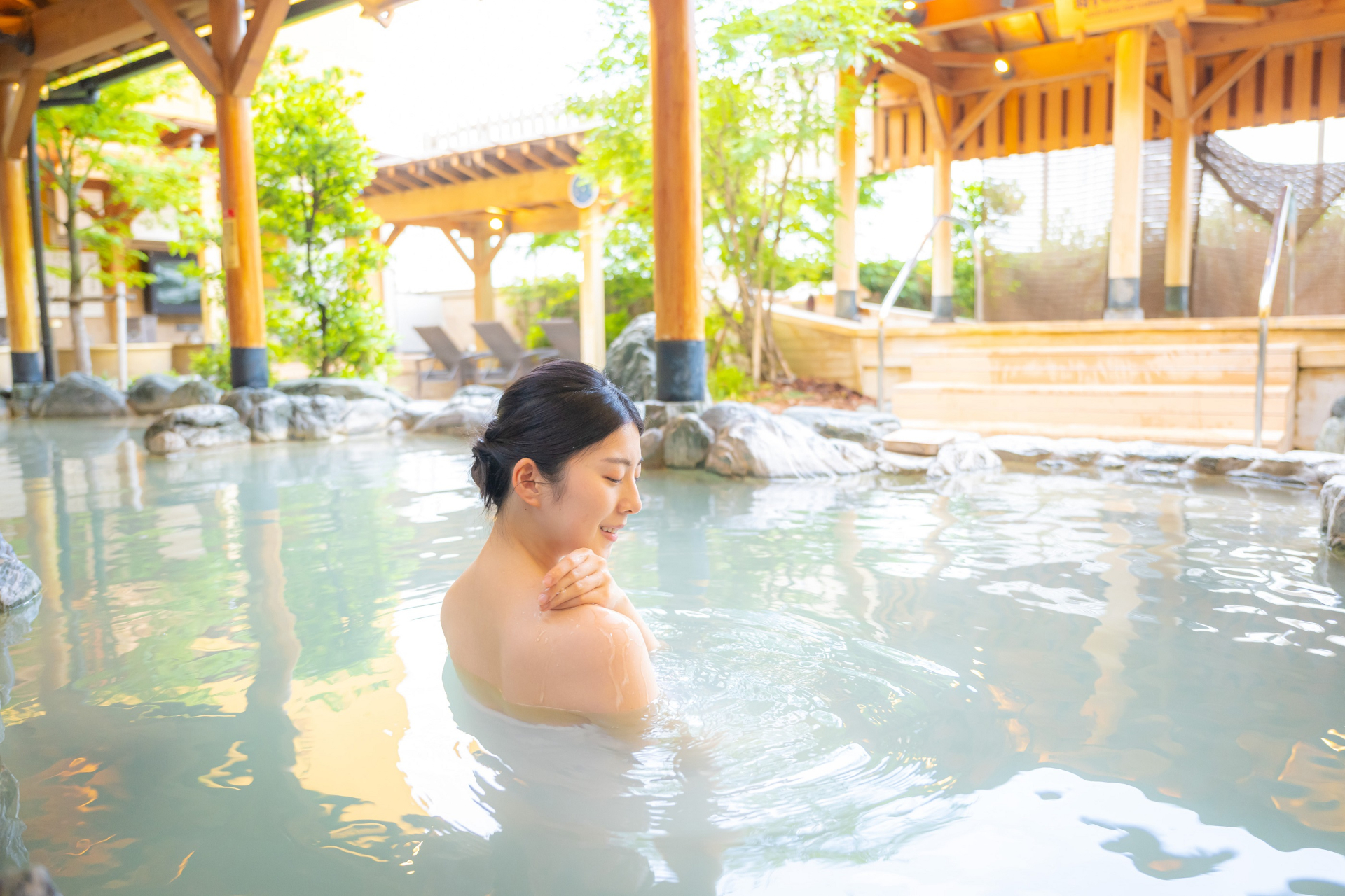 「丹那牛乳の湯」を極楽湯・RAKU SPA直営17店舗で実施