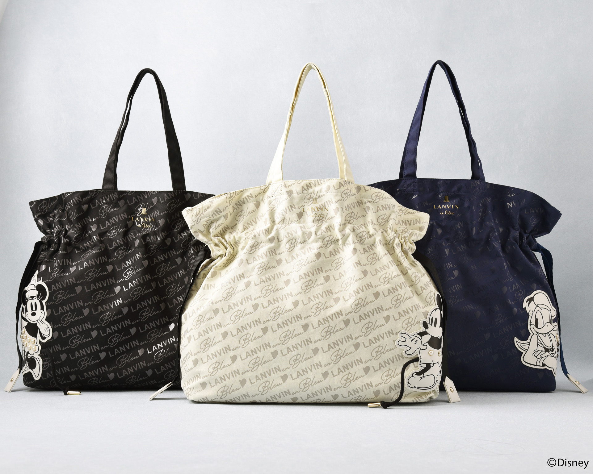 「トートバッグ」（各9900円）