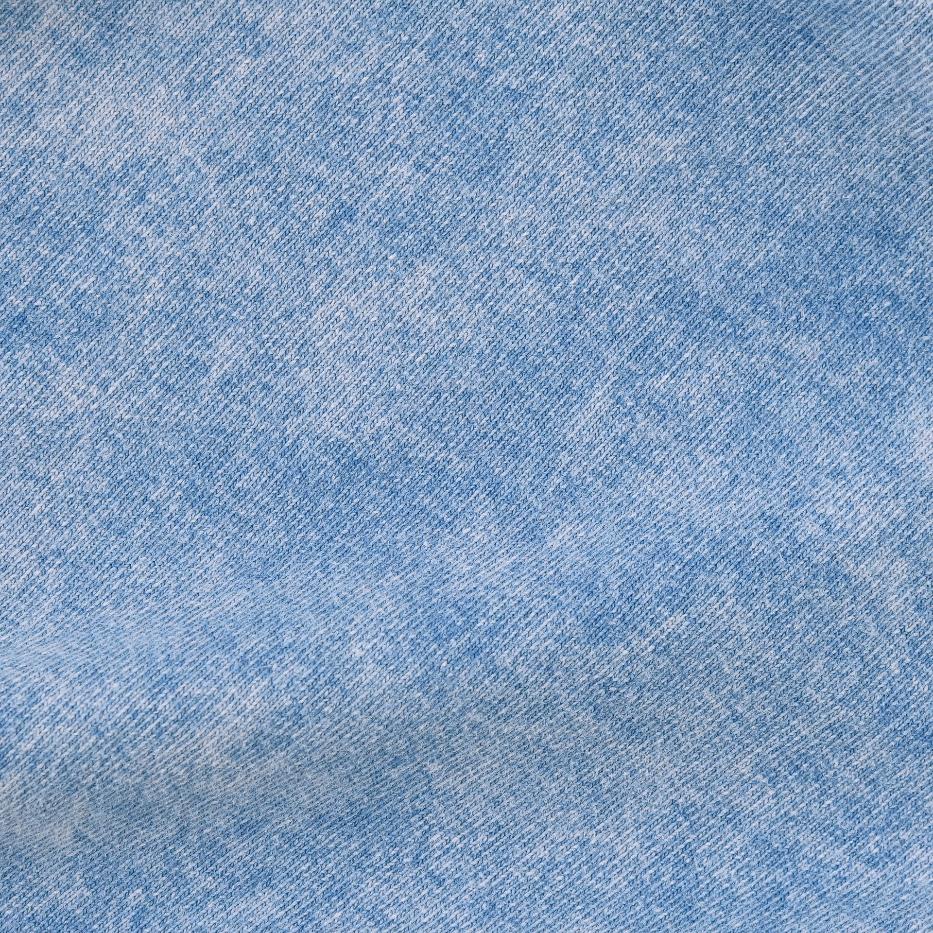 デニム風に仕上げられている