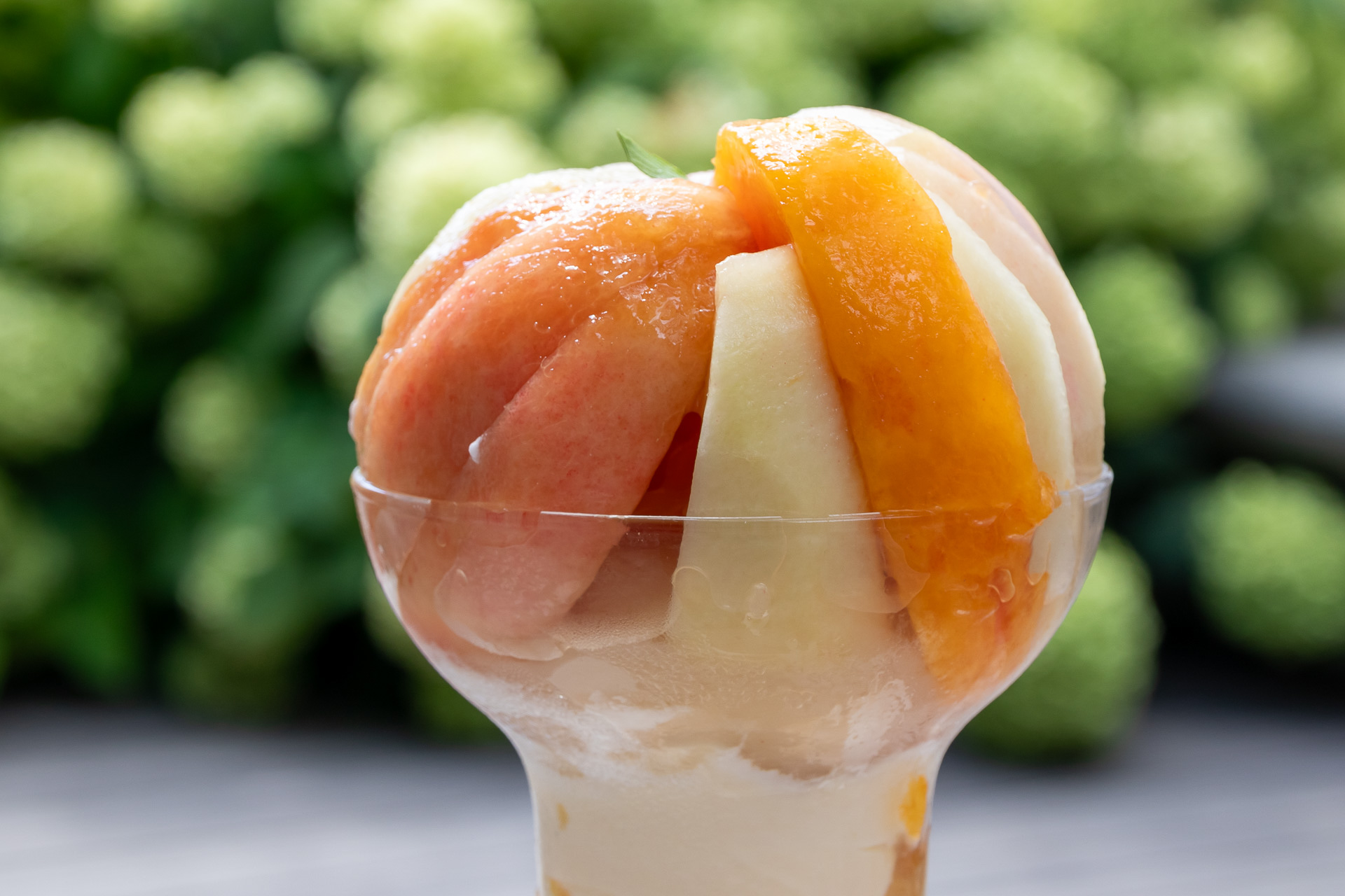 種類の違うみずみずしい桃を堪能できる幸せがここにある