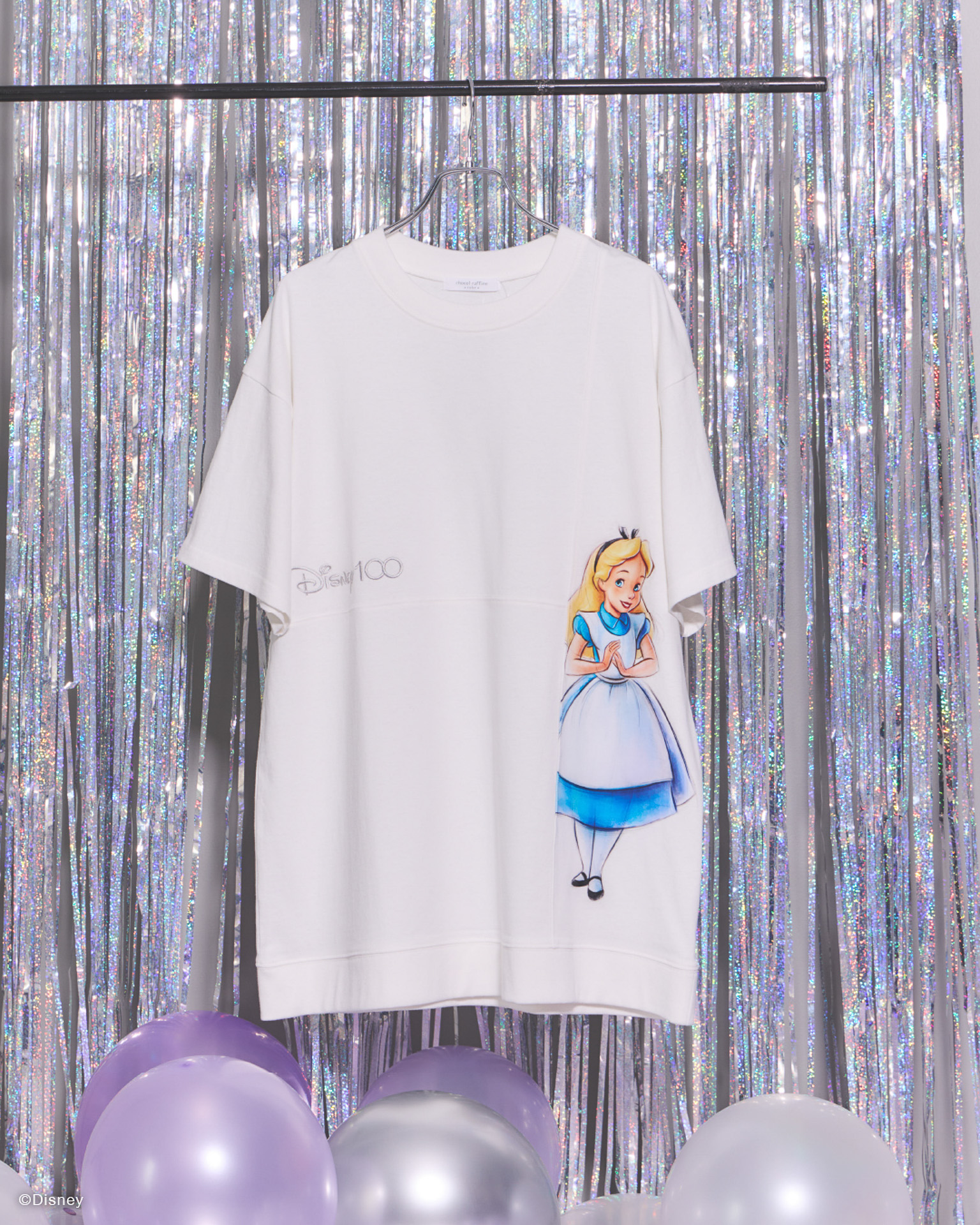 「Disney100 アリス／Ｔシャツ」（3990円）