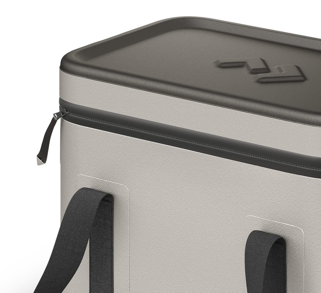 「ポータブルソフトストレージ」外巻は丈夫なポリエステル840DにTPUコーティングを施し耐水性を向上