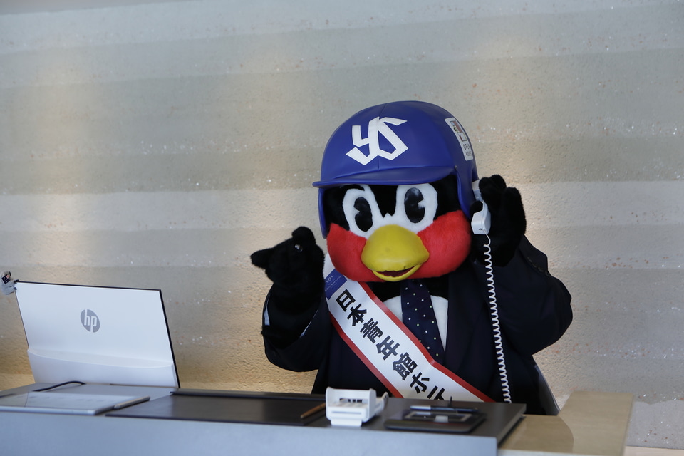 日本青年館ホテル×東京ヤクルトスワローズ、神宮球場を望む
