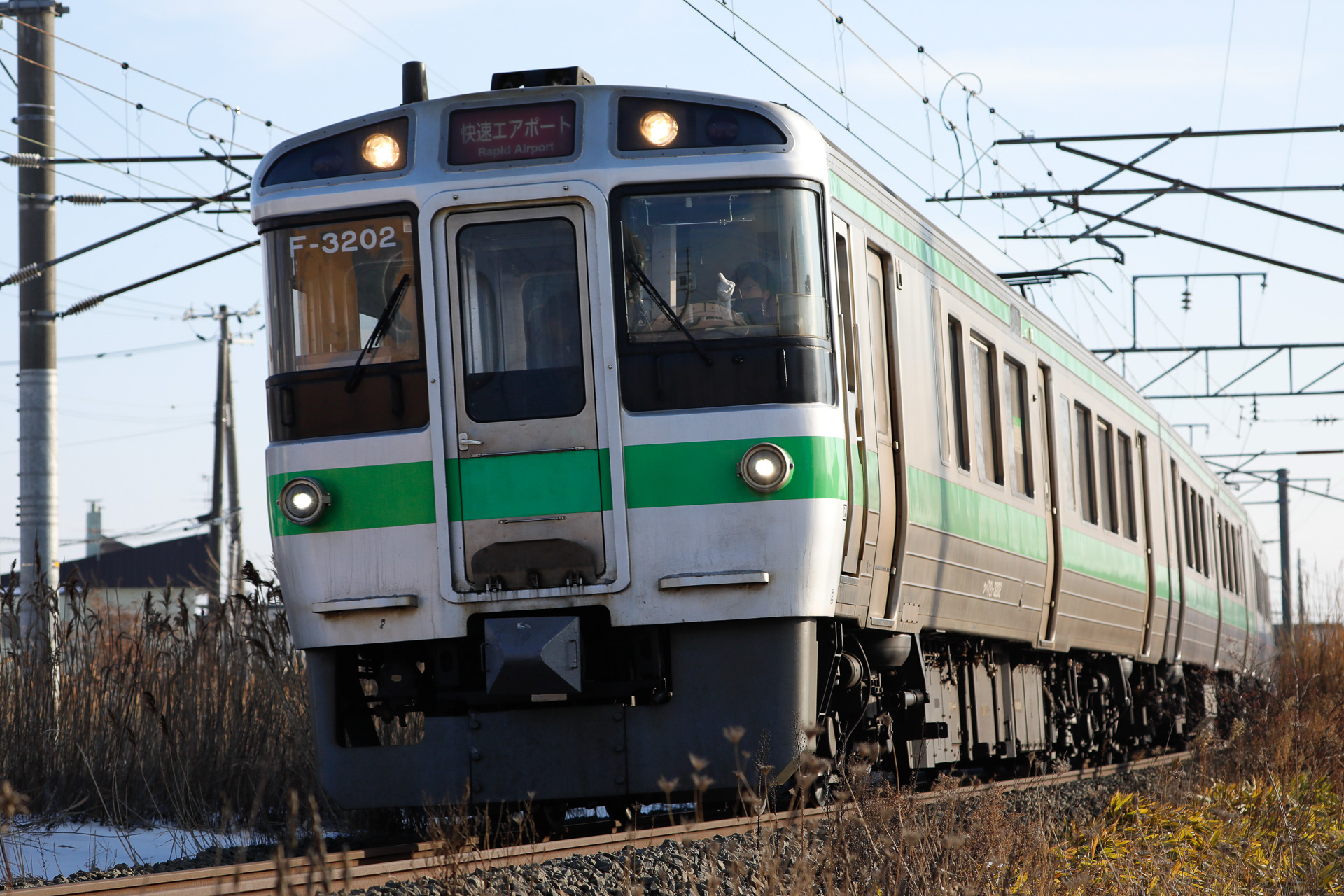 新千歳空港～札幌間の足は「快速エアポート」