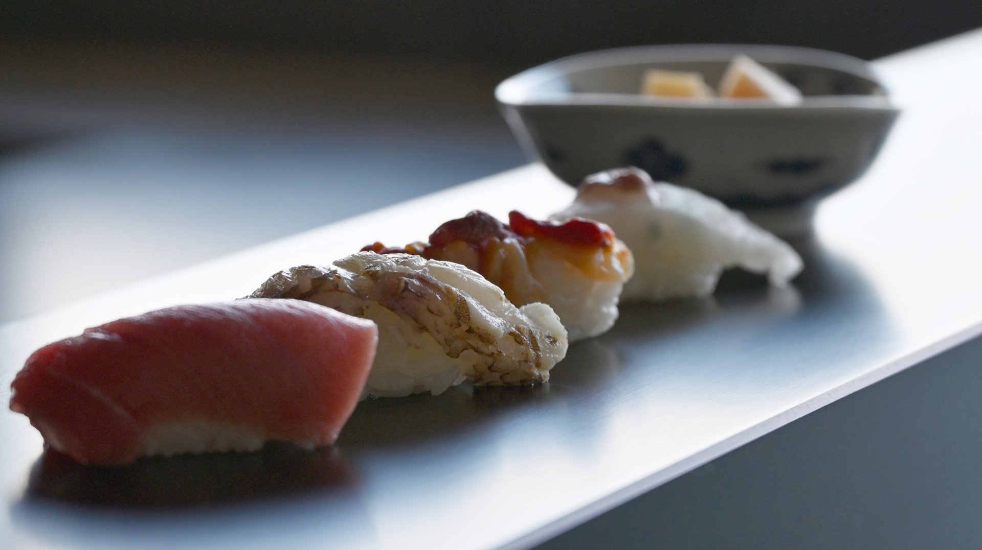 能登の上質な食材を活かした鮨オーベルジュが誕生