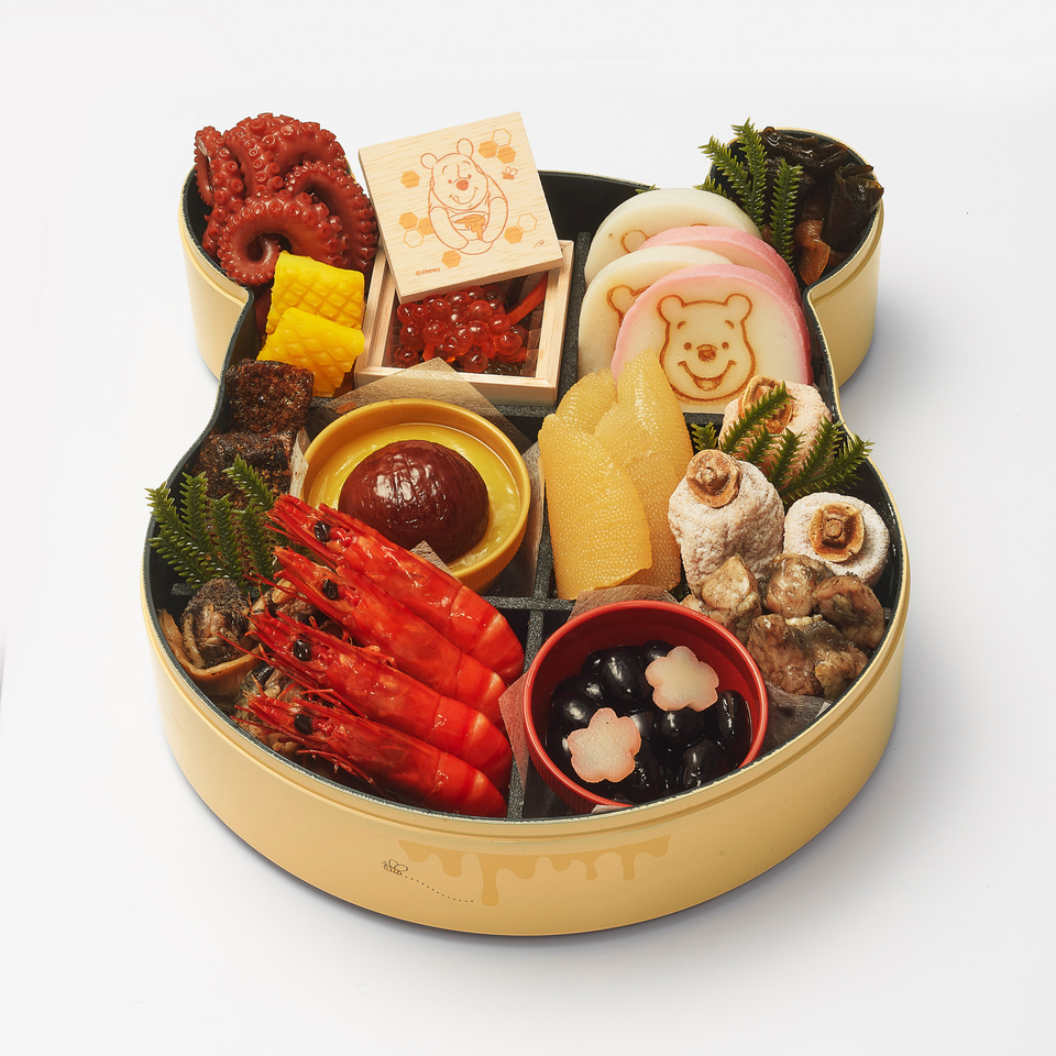 正月ディズニーはおせちから！ ベルメゾンがディズニー100デザインの