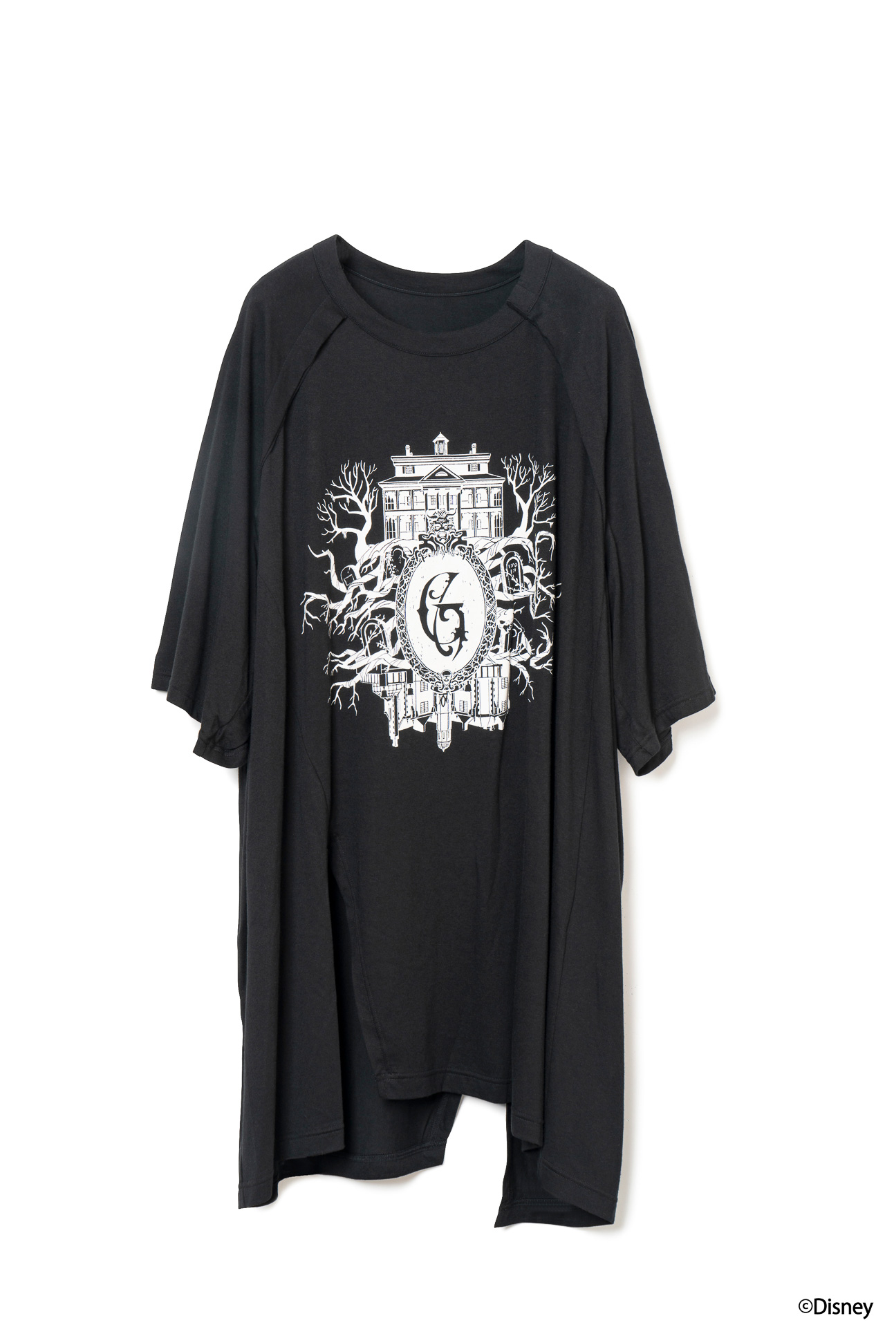 館とファンにはおなじみのあのエンブレムも