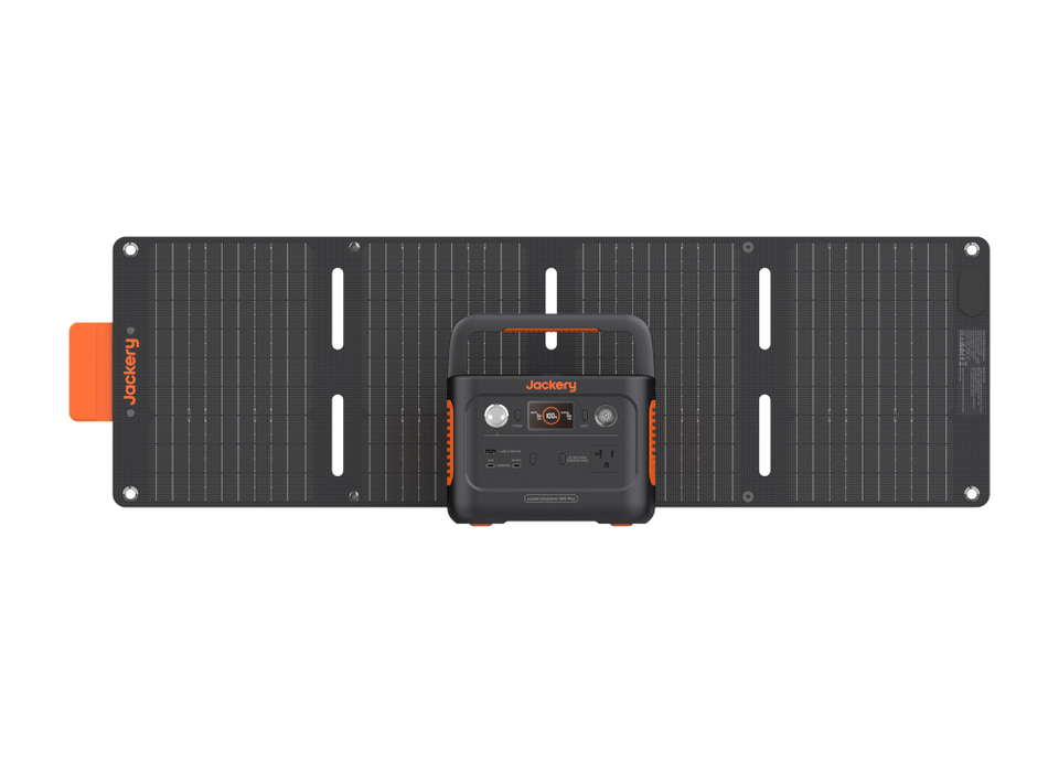 Jackery、10年以上使える電池を搭載したリュックに入る小型