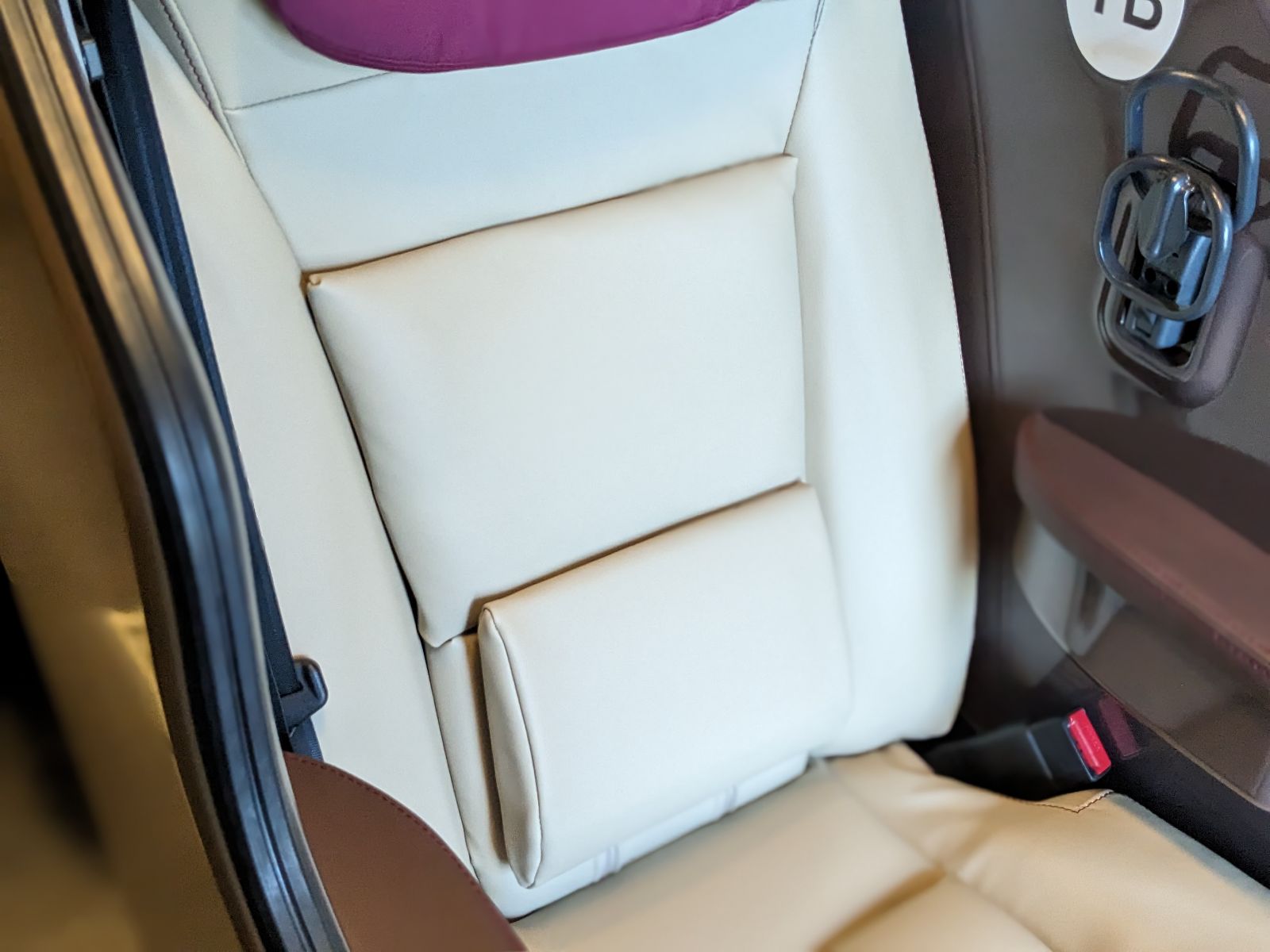 腰当てクッション