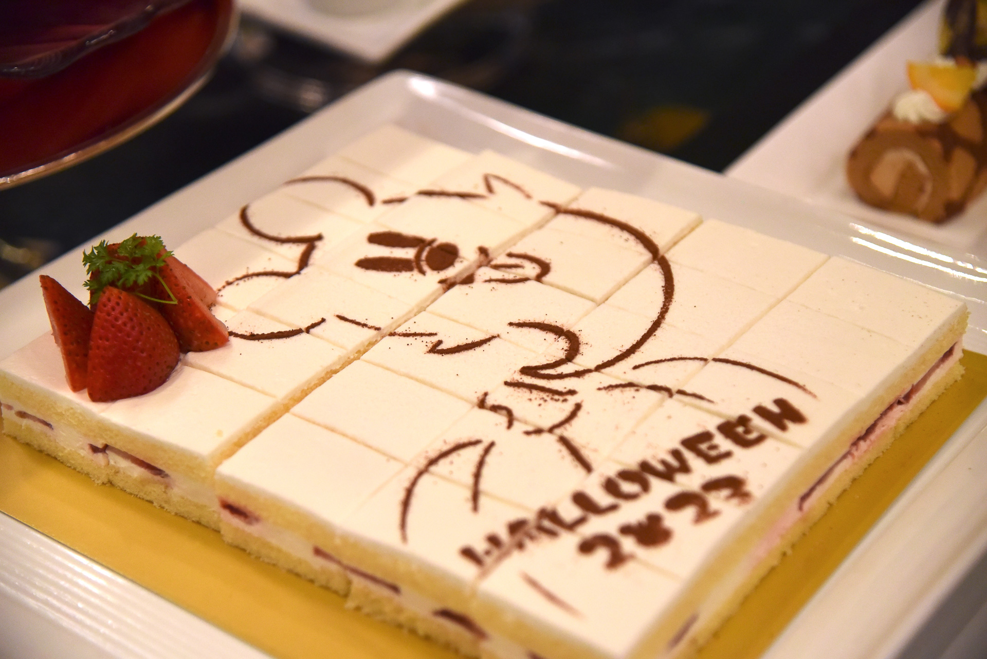 こちらはゴーストがくっきり！　「ストロベリーショートケーキ」
