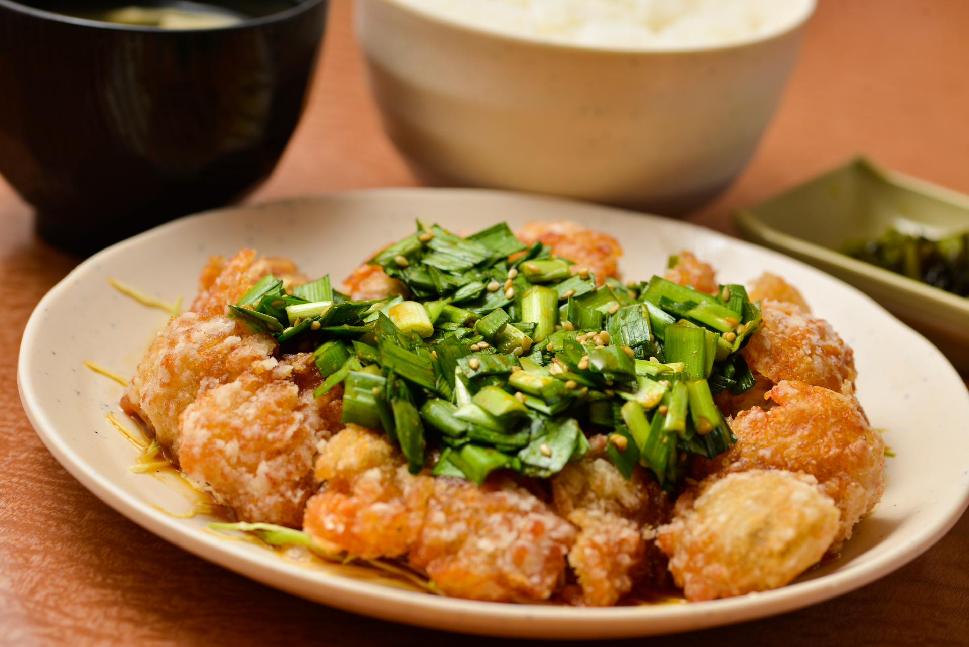 山賊ニラだれ定食