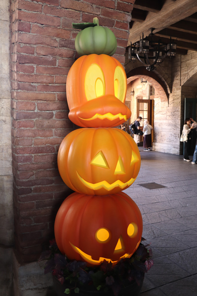 東京ディズニーシーで「ディズニー・ハロウィーン」がスタート！ 昼間
