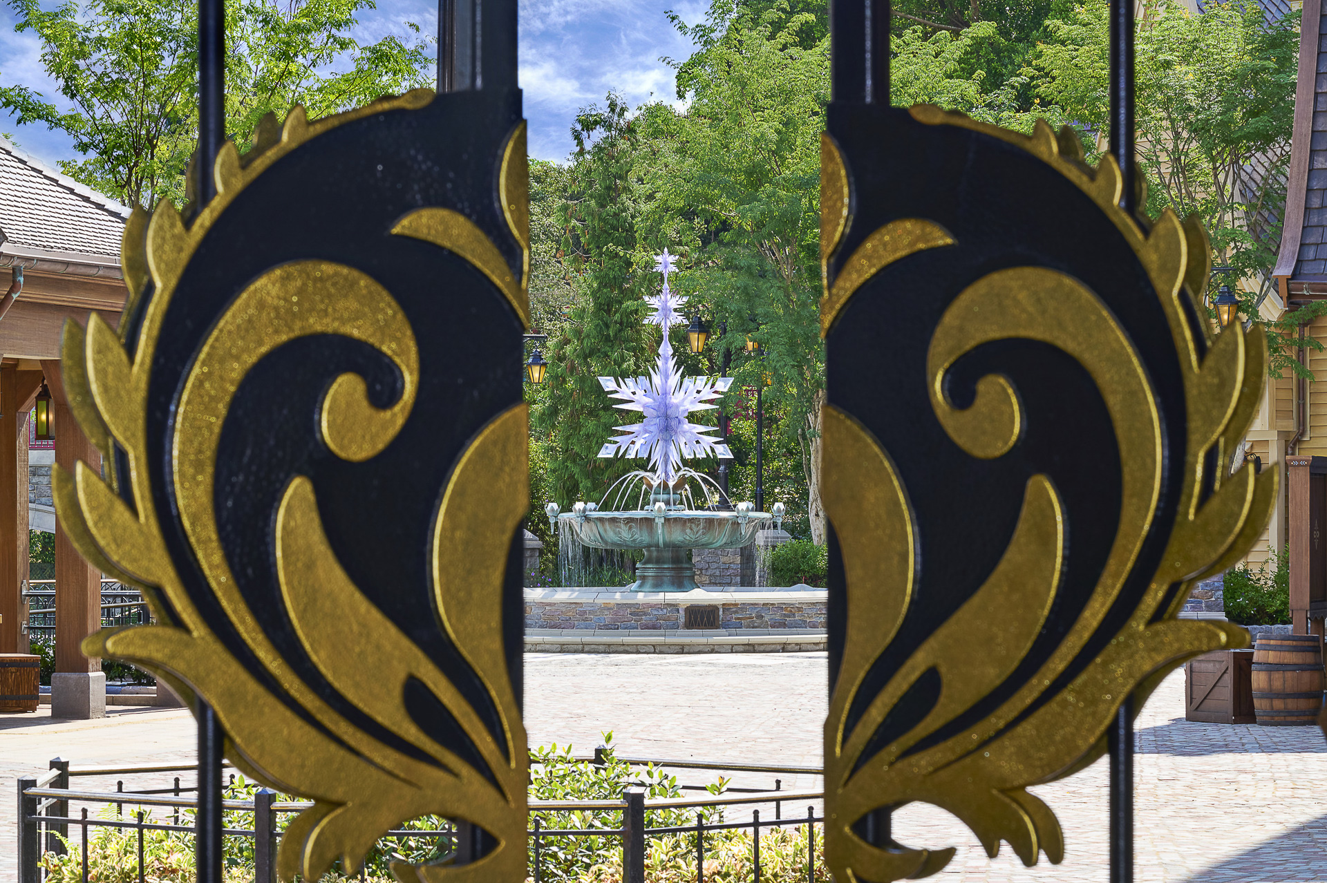 まもなく王国の扉が開かれる香港ディズニーランド・リゾートのアナ雪エリア「ワールド・オブ・フローズン」