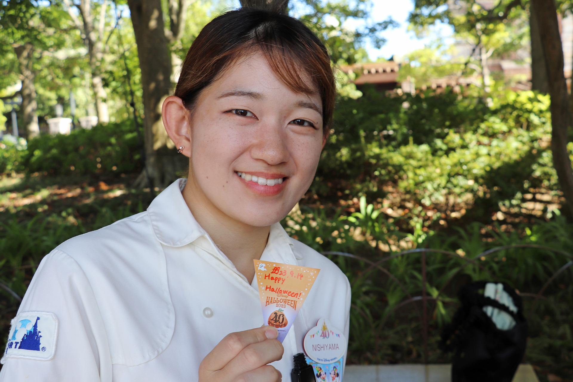 ニューヨークエリアでなくても、基本的にどのキャストもハロウィーンのデザインのドリームガーランドシールを持っている