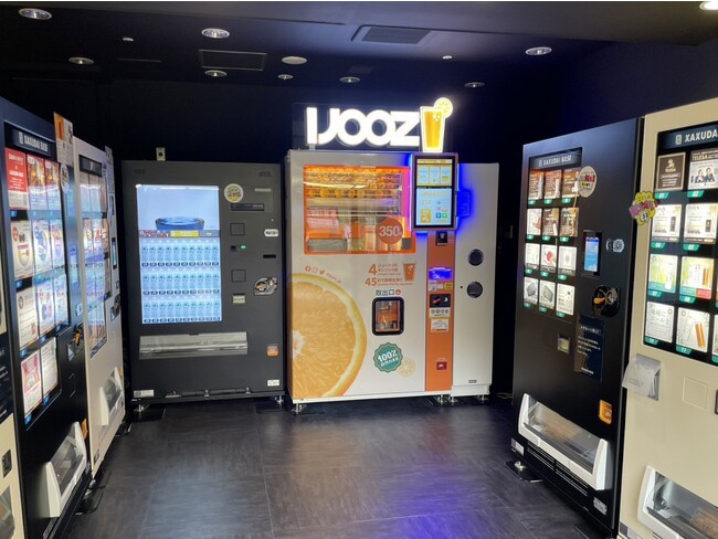 生搾りオレンジジュースの自販機、京王線・井の頭線「明大前駅」に設置