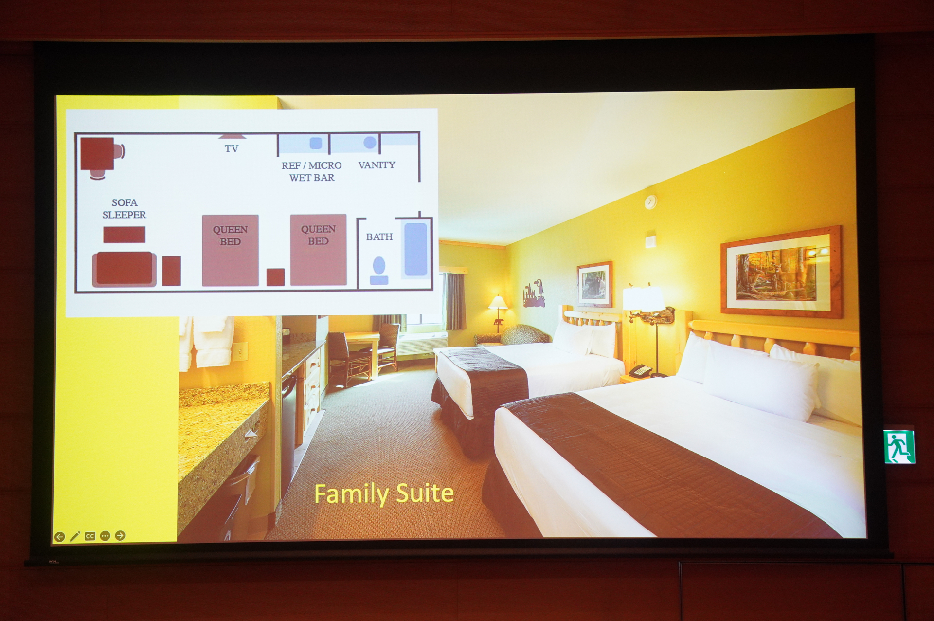 「グレート・ウルフロッジ・ガーデングローブ・アナハイム」は603の客室と7つの飲食施設などを擁するファミリー向けホテル