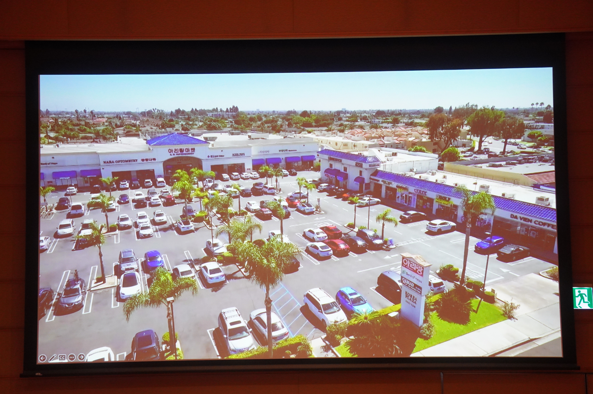 ガーデン・グローブ市にはコロナ禍でリニューアルしたホテルやカリフォルニア最大のウォーターパークのほか、国際色豊かなレストランが多い