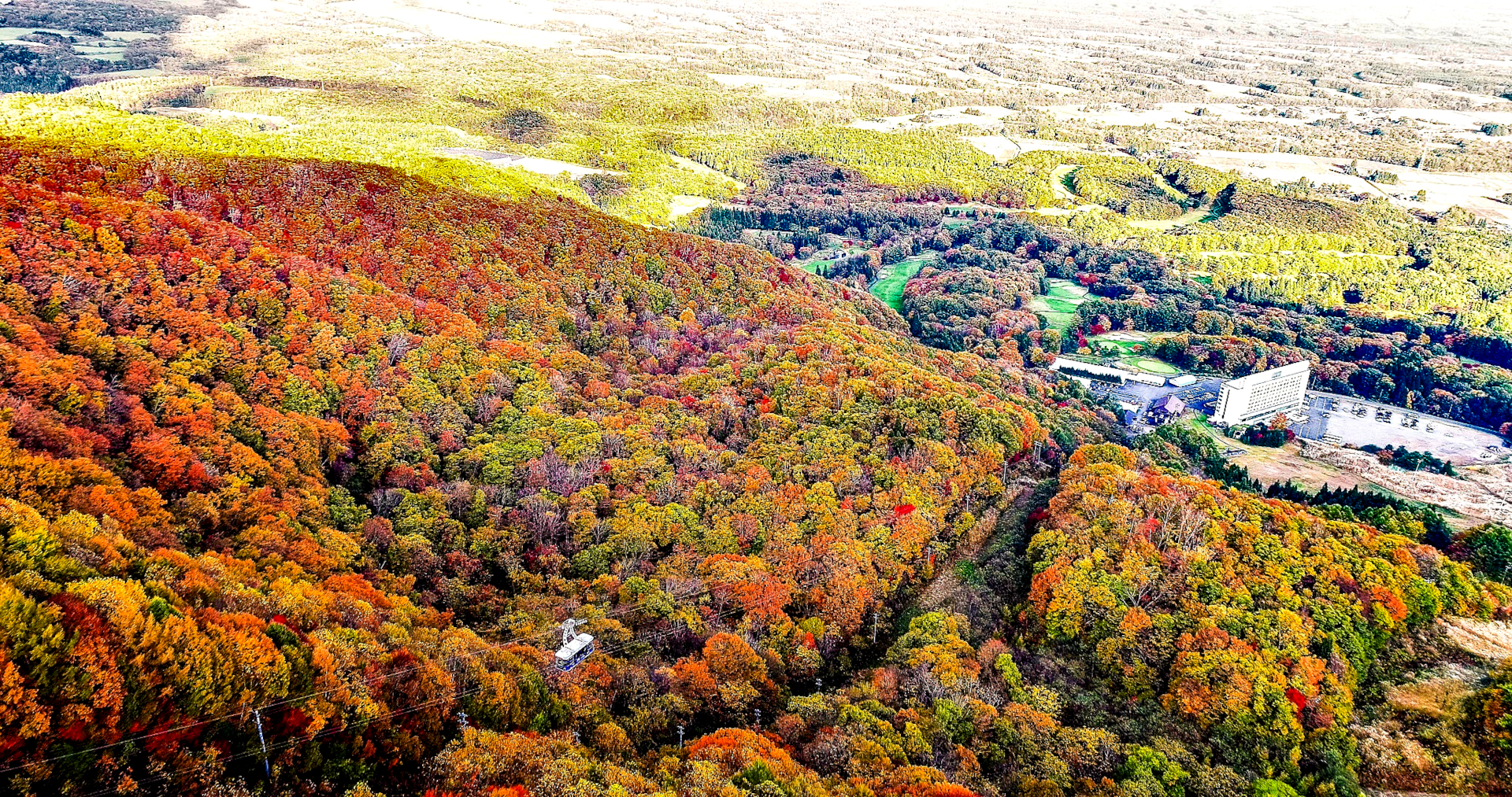 「雫石紅葉ロープウェー」が10月7日に営業開始
