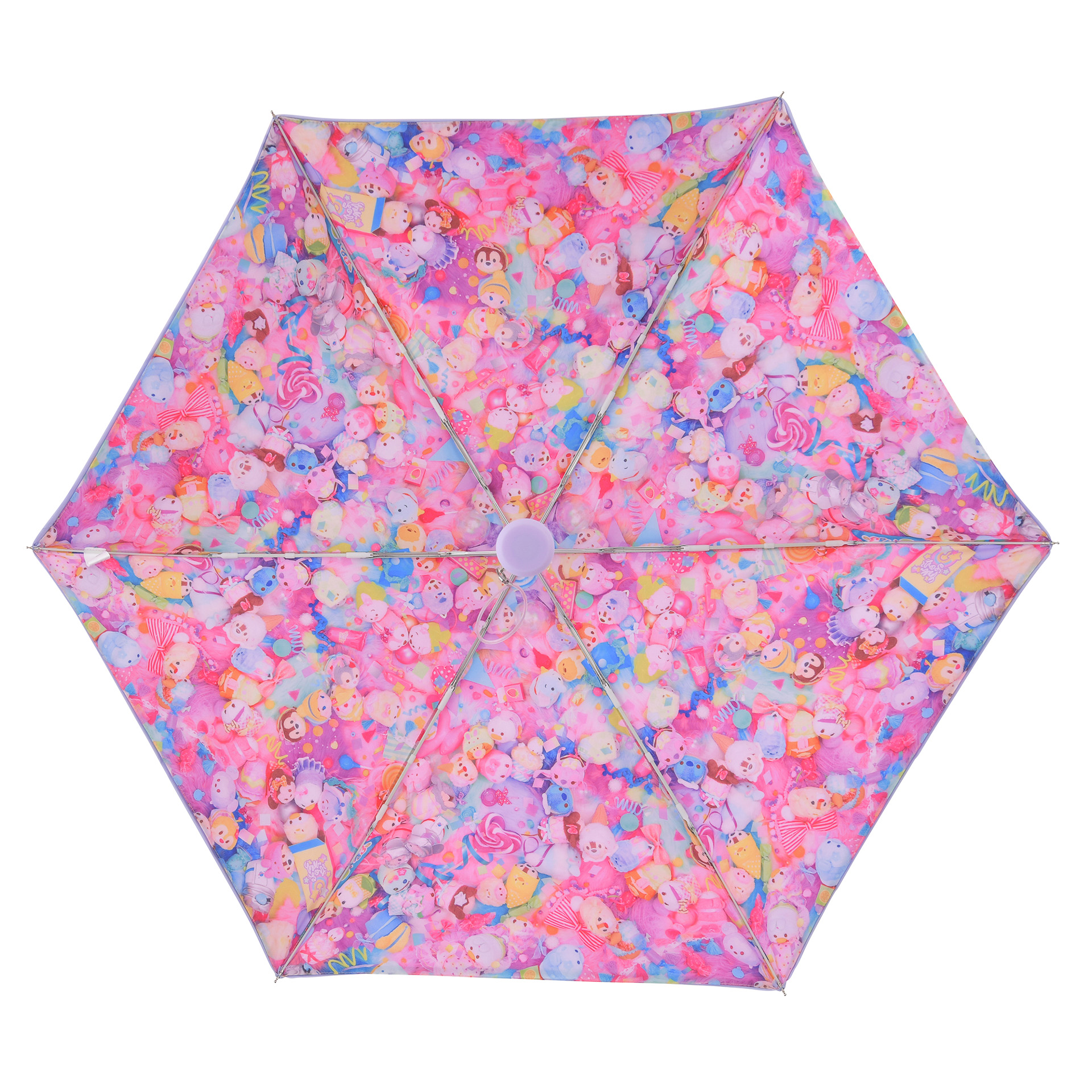 内側はカラフルポップな世界が広がる