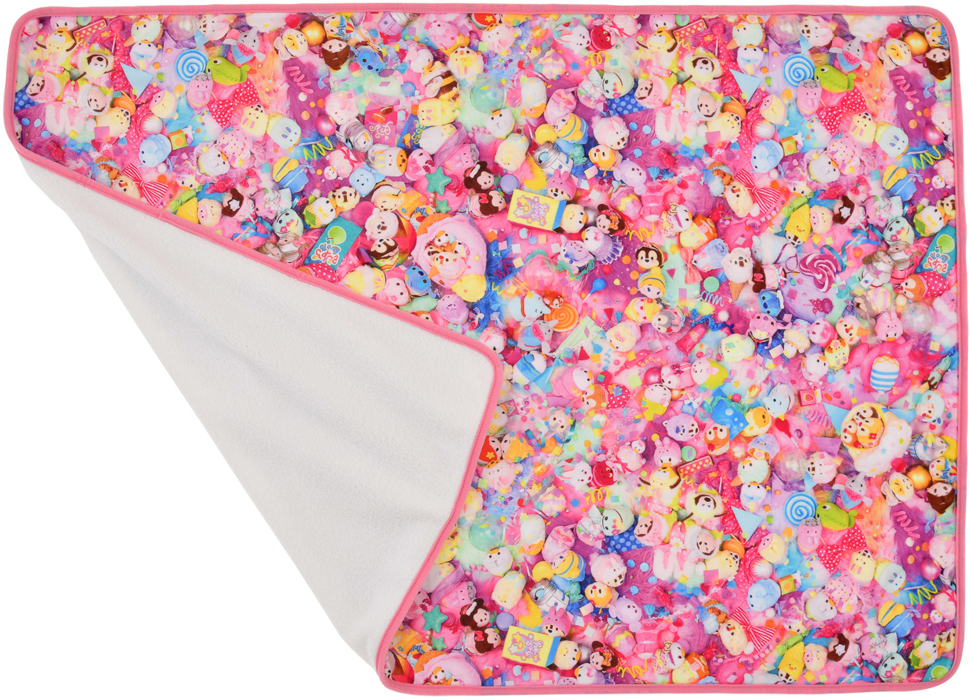 表はすべすべとした肌触り、裏側はボア生地でもこもこあったか