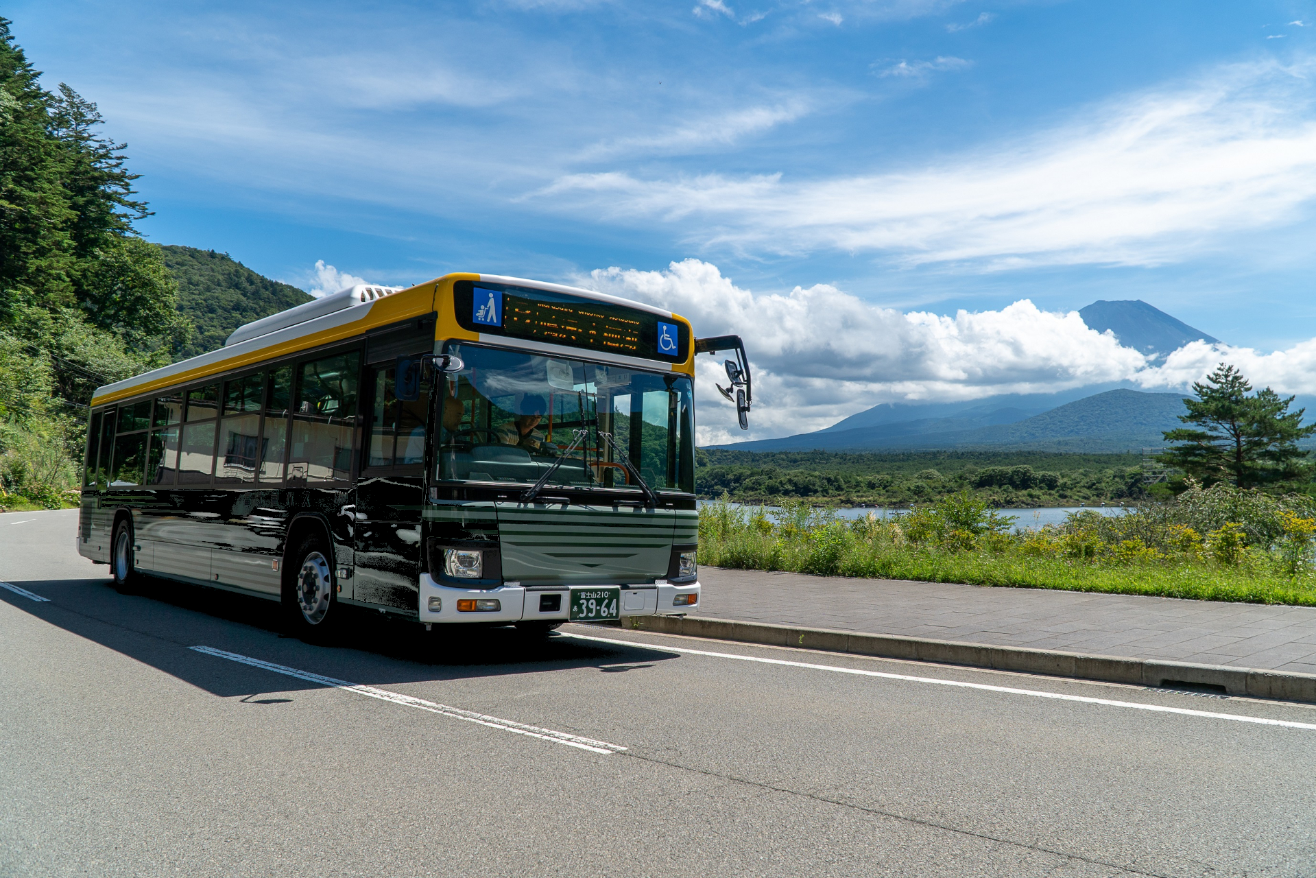 富士五湖・御殿場エリアの富士急グループ路線バスで新たに5ブランドのタッチ決済が可能に
