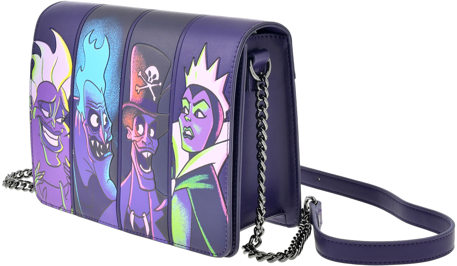 チェーンやストラップのカラーも抜かりなし