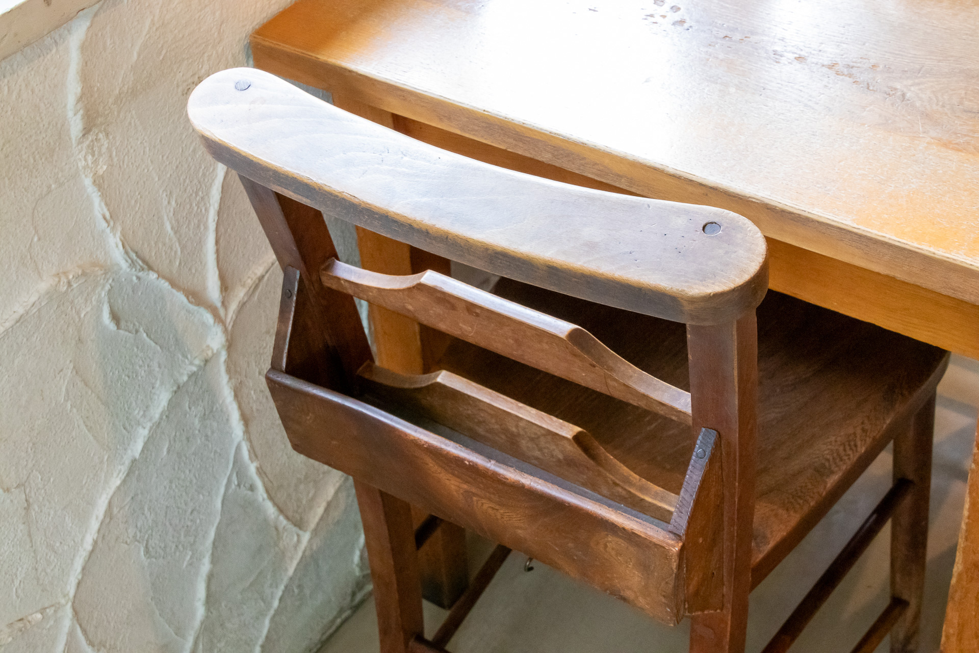 教会で使われていたチェア