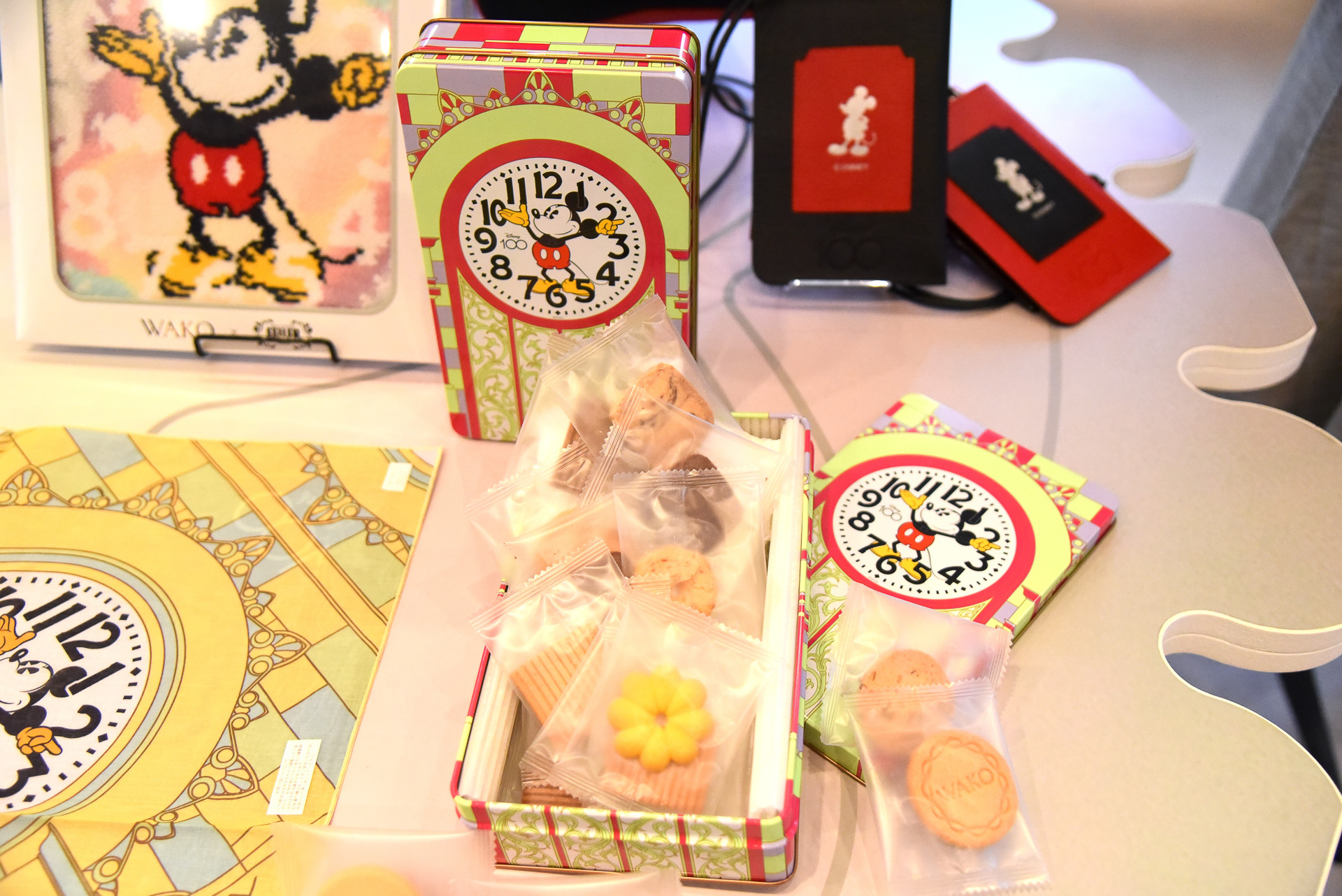 「クッキー The Clock Tower／ミッキーマウス」（3564円）