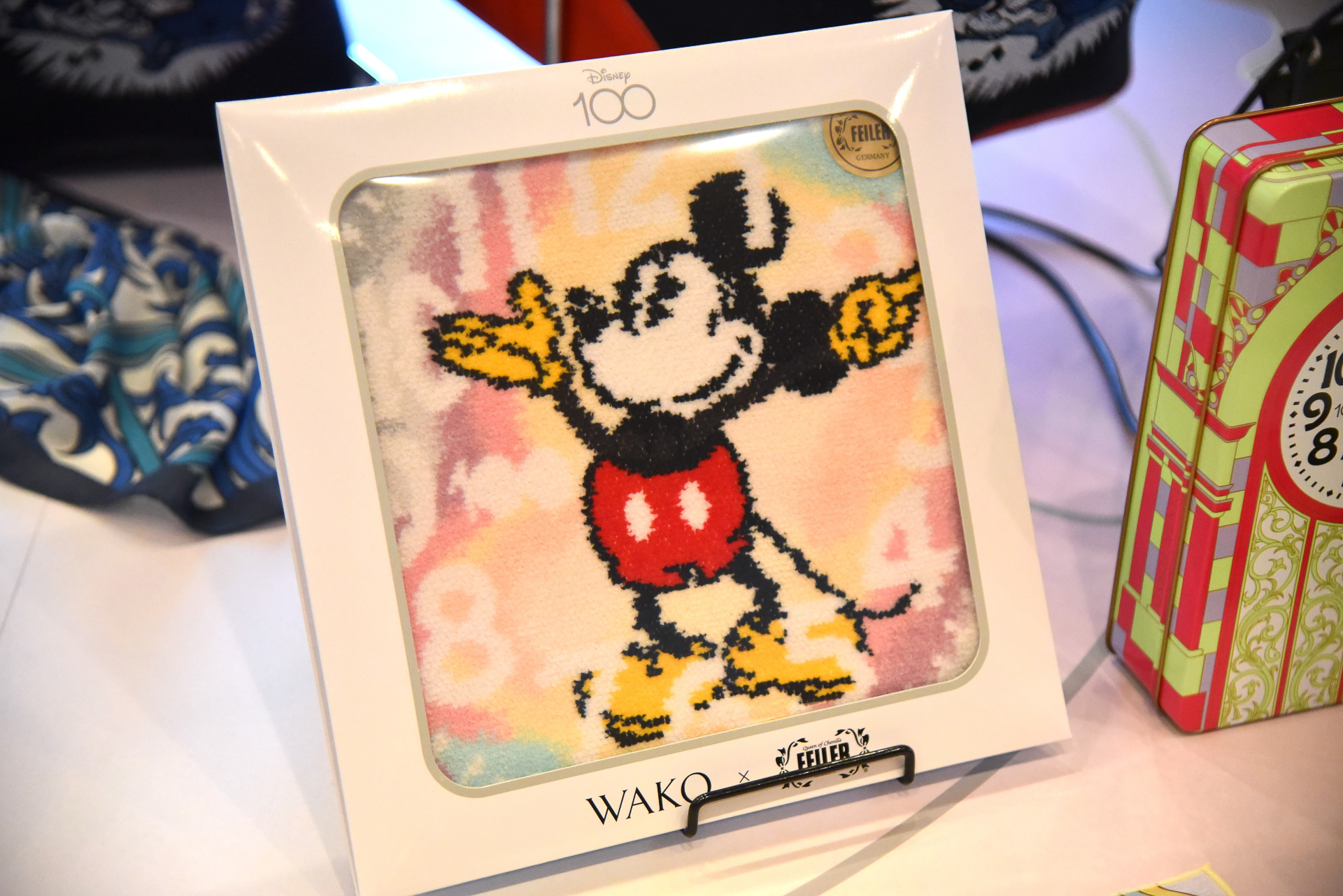 「フェイラータオルハンカチーフ」（3300円）