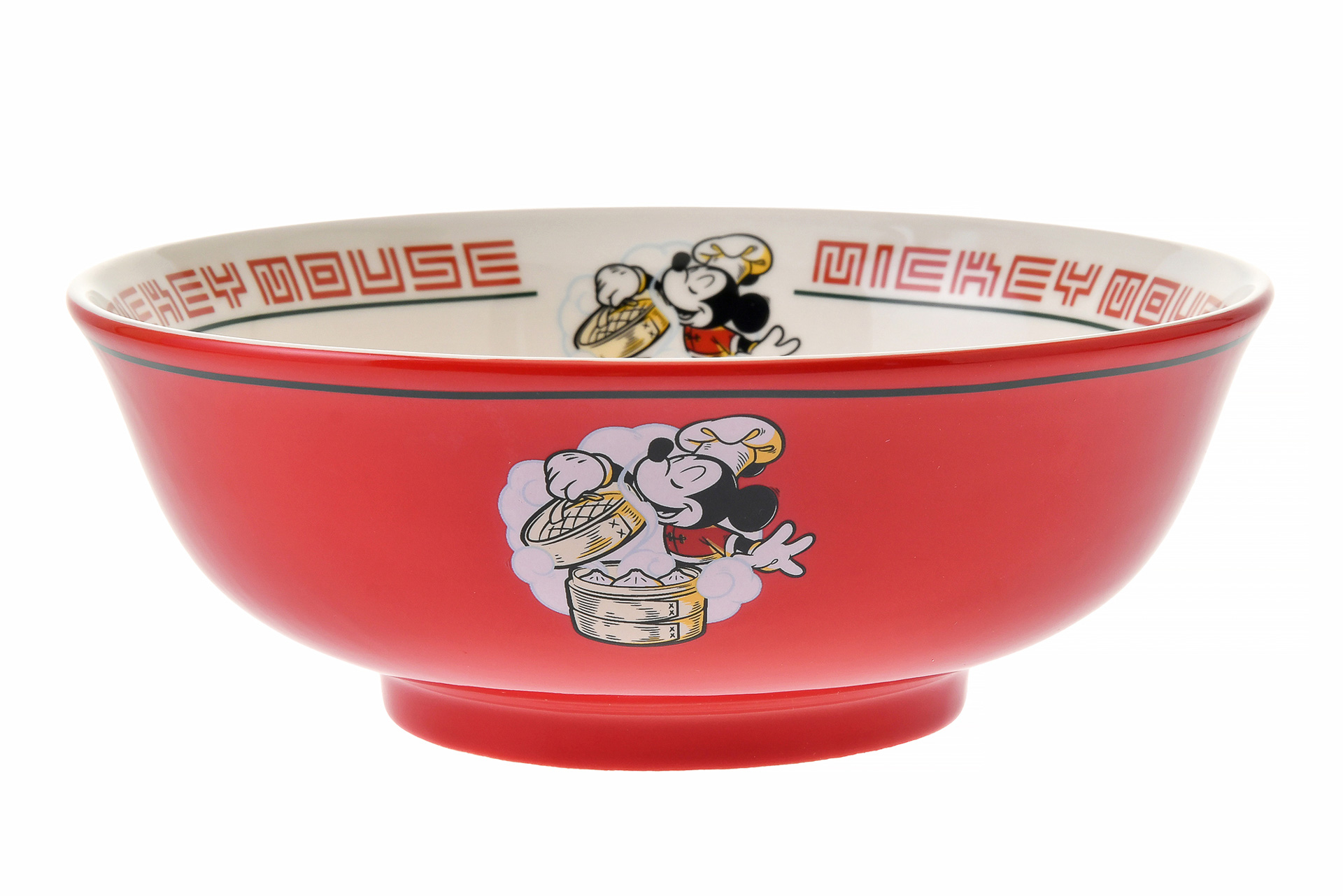 外側は華やかなレッド