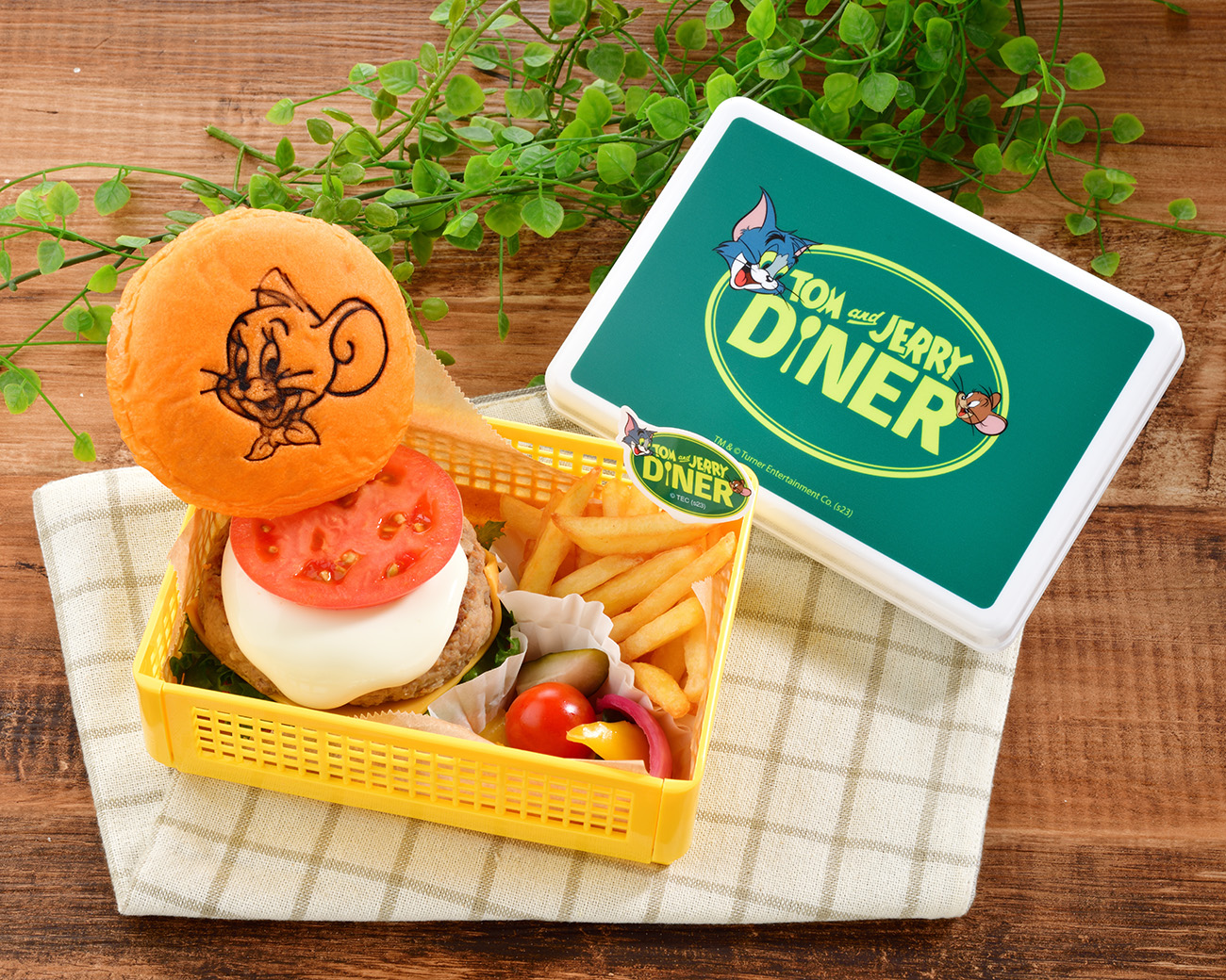 ジェリーと一緒におでかけ♪ とろ～りチーズバーガーボックス スーベニアランチボックス付き