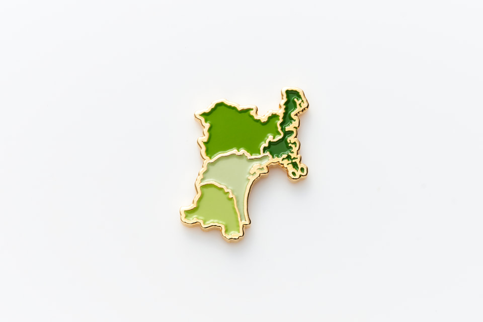 ゼンリン、47都道府県の名物をイメージしたピンバッチ「街まち