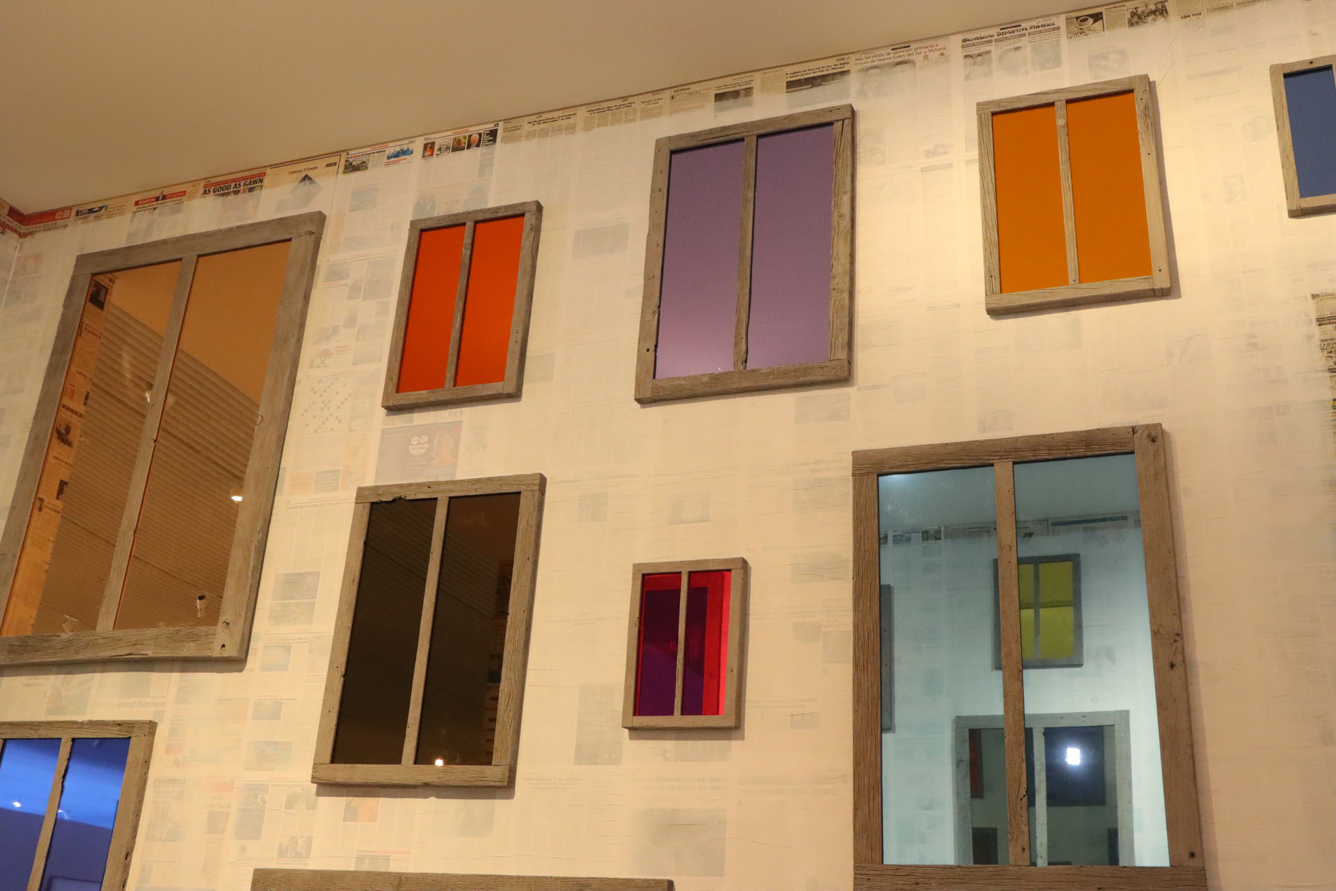 1年間に訪れる51週分の窓によって自分自身と向き合う