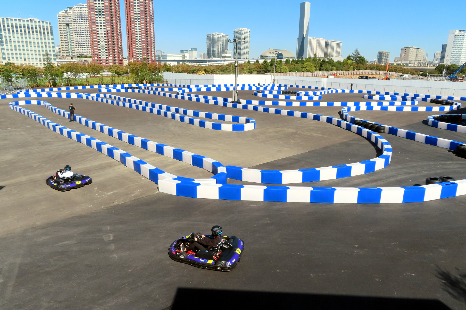 全長400mの屋外コース