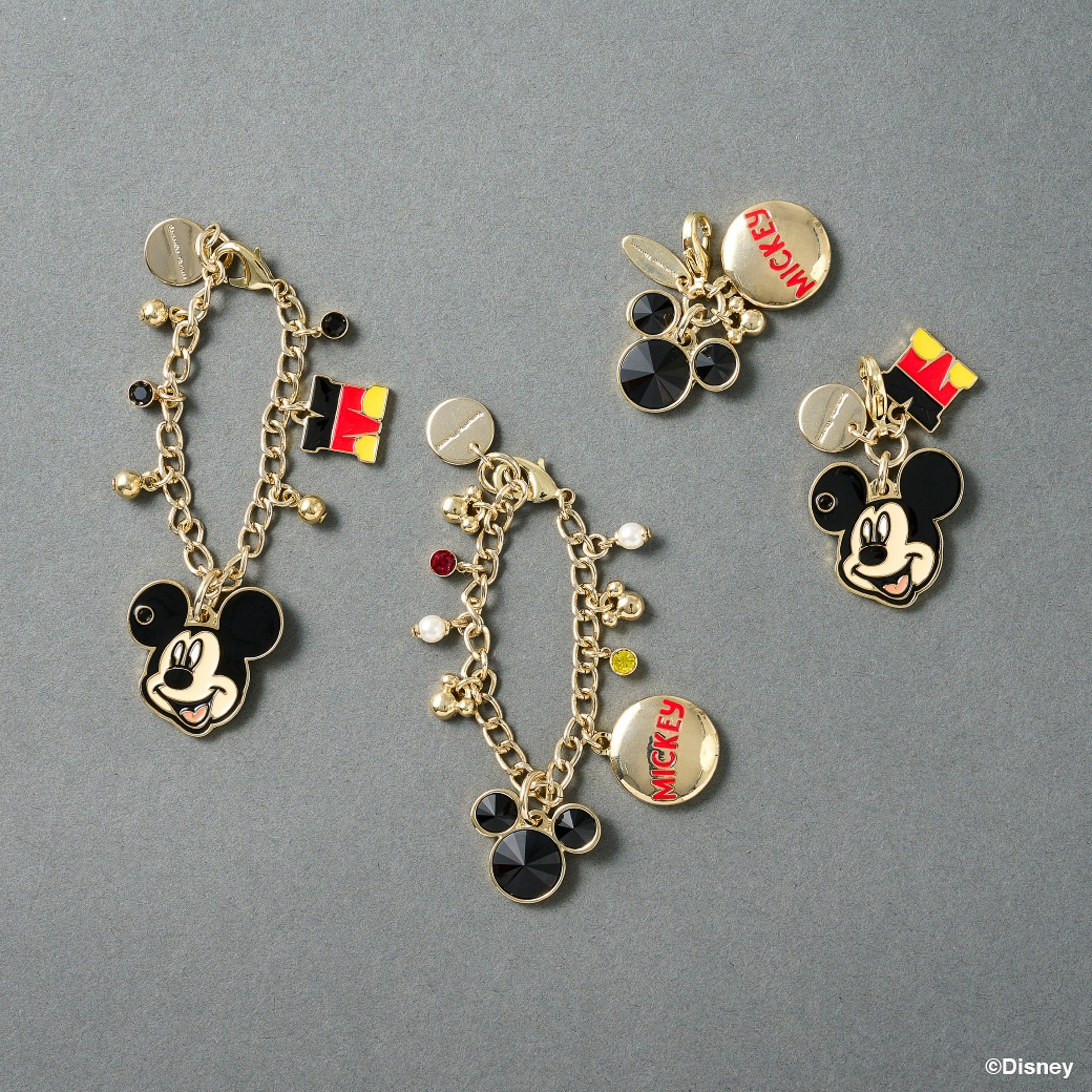 「バッグチャーム」（6050円）、「ファスナーチャーム」（4400円）