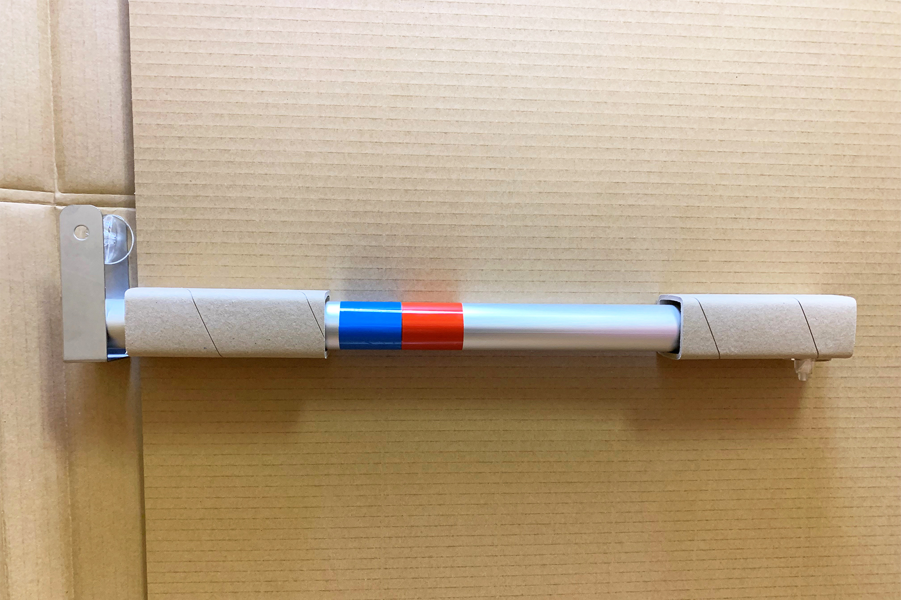 扉は内側から施錠可能