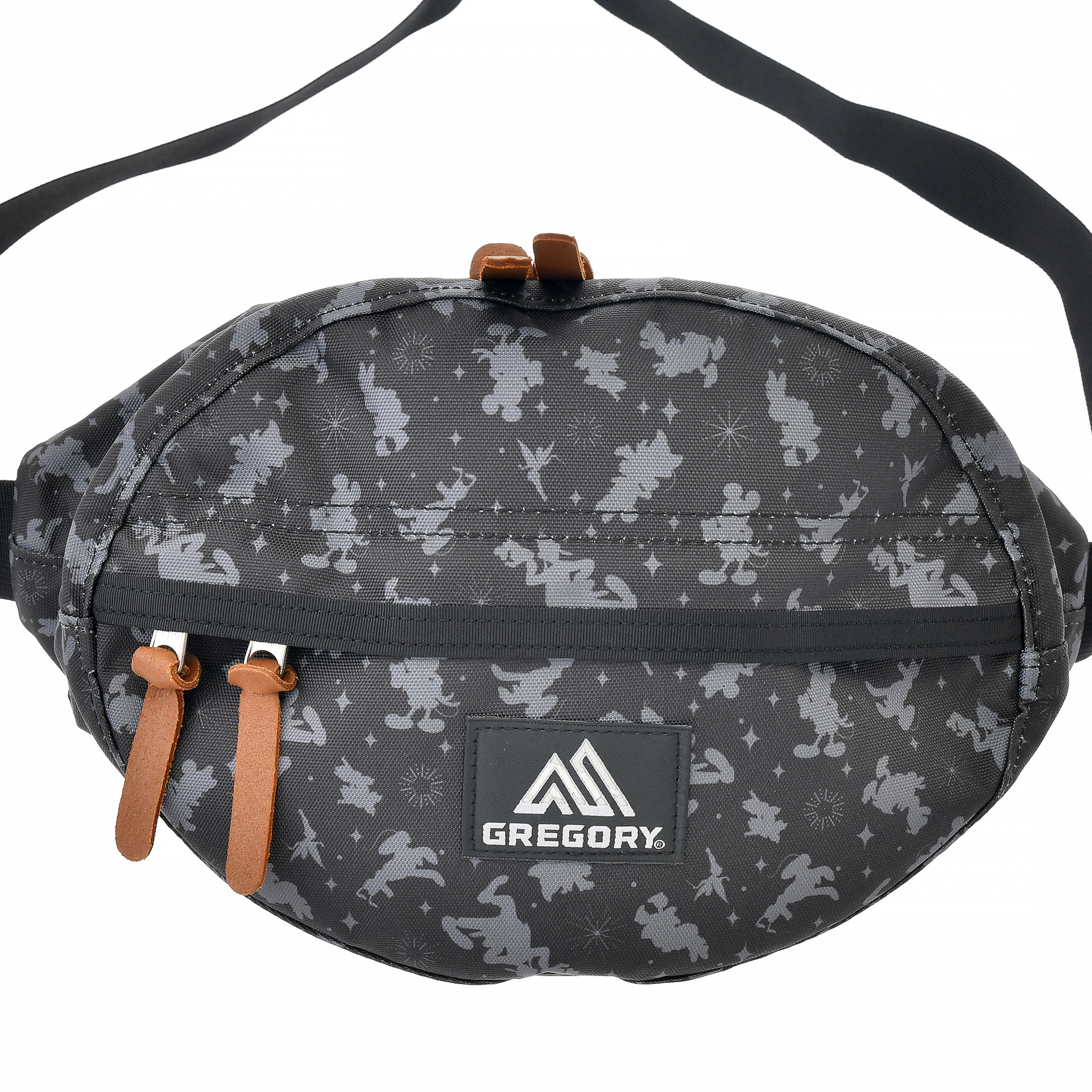 ブラックコーデのコーデのワンポイントにも◎