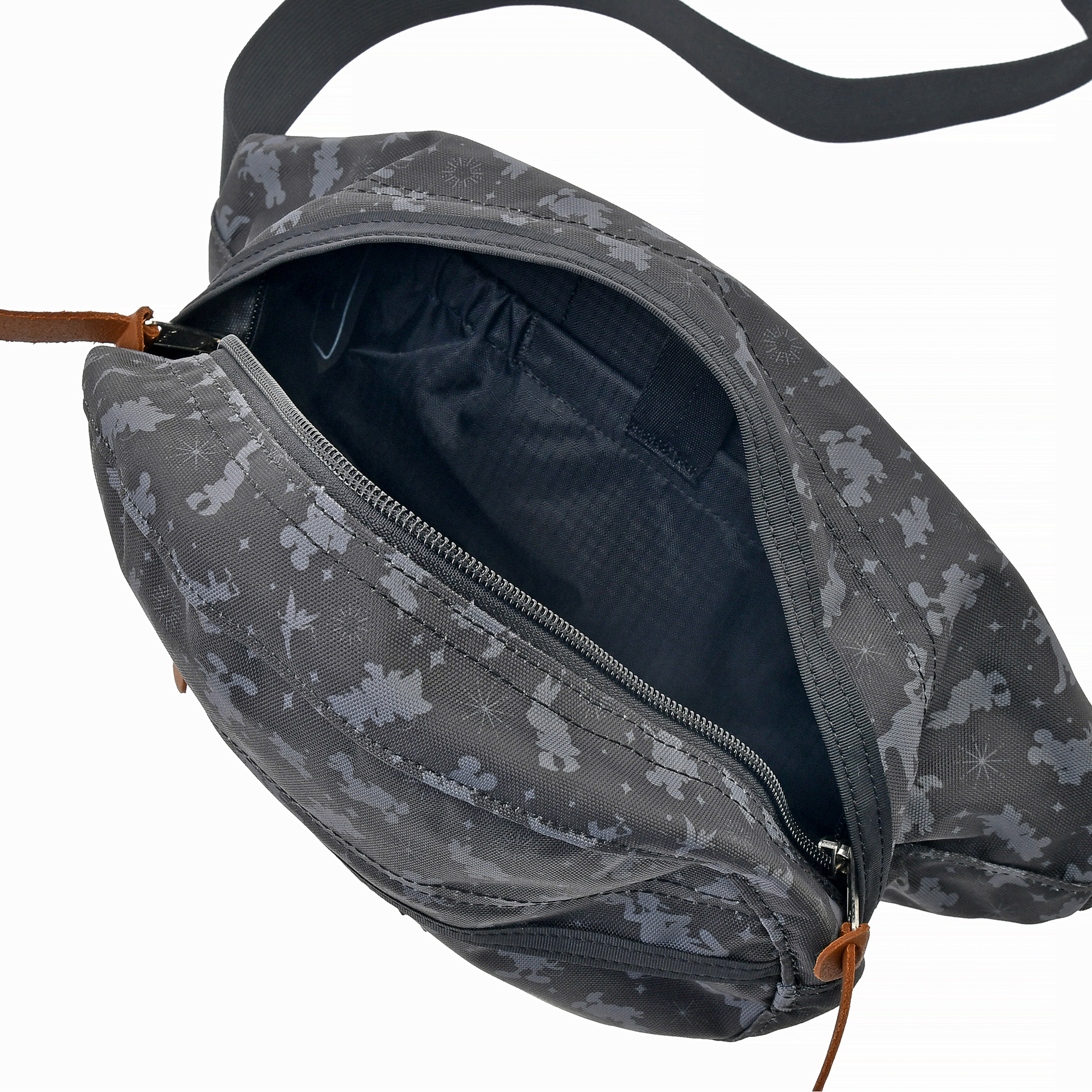 ちょっとしたお出かけにもぴったりな収納力