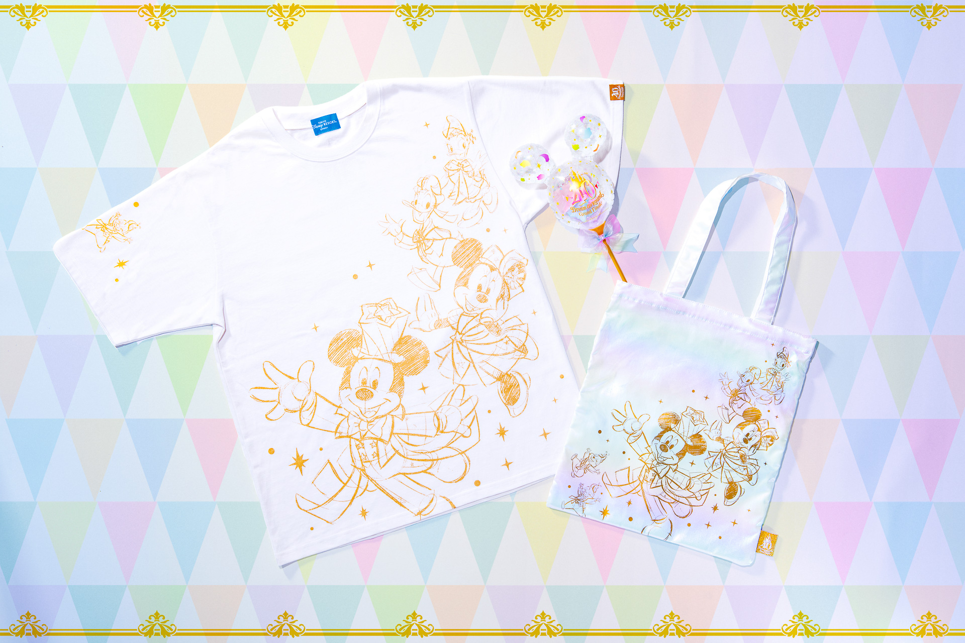 身につけグッズは撮影にぴったりなアイテムを中心にラインアップ