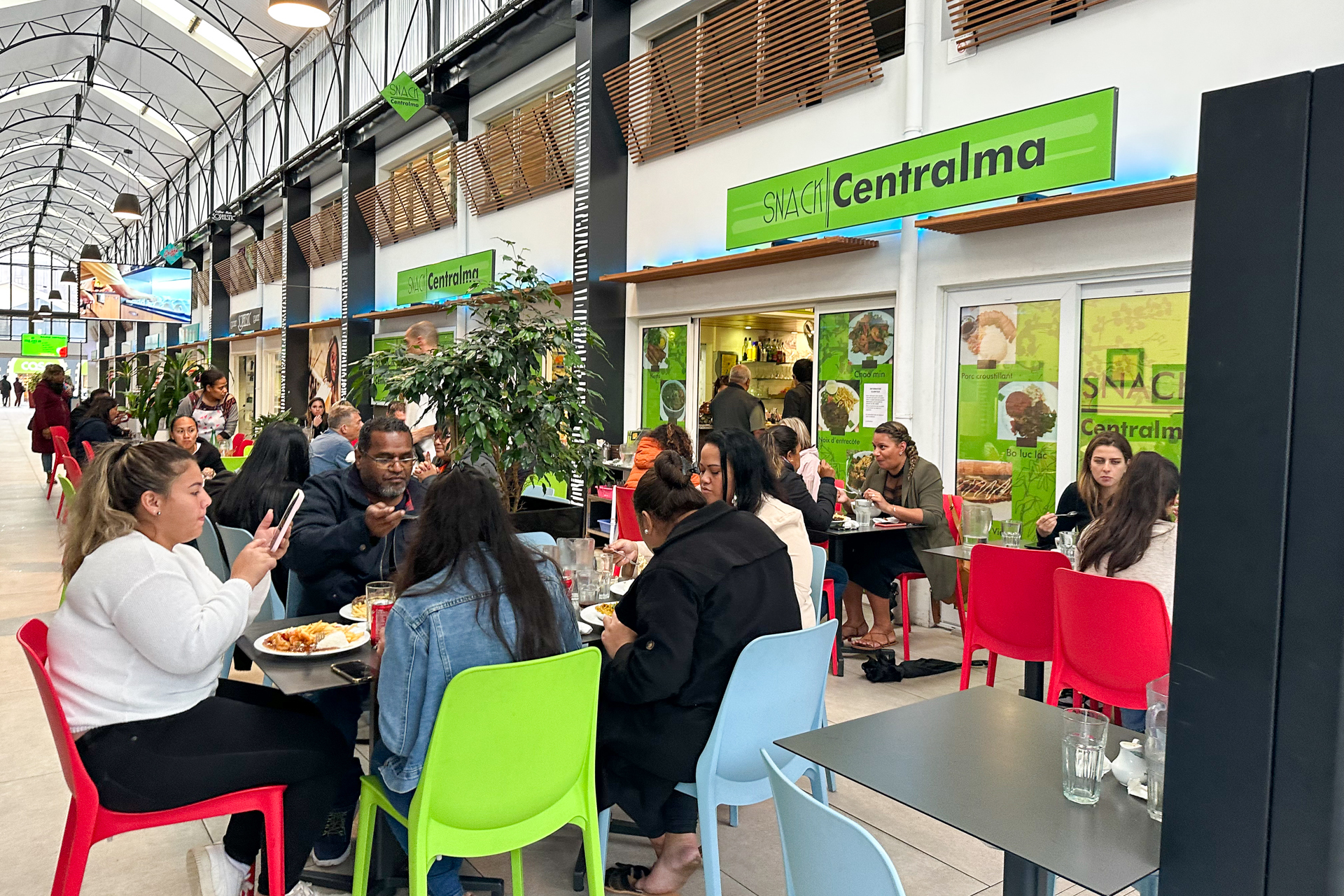 「Snack Centralma」というベトナミーズレストラン