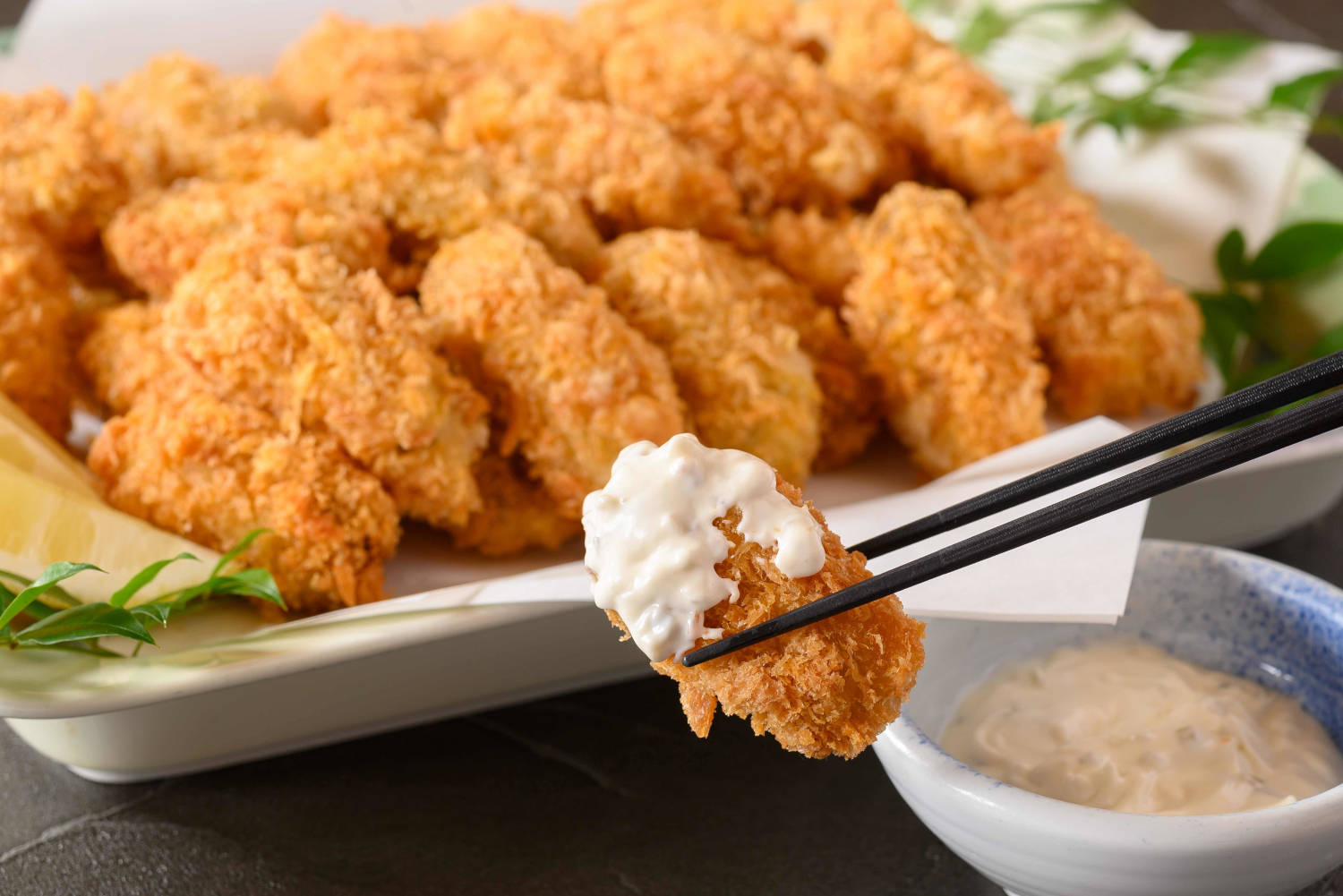 旬を迎える瀬戸内海の牡蠣を使ったカキフライ