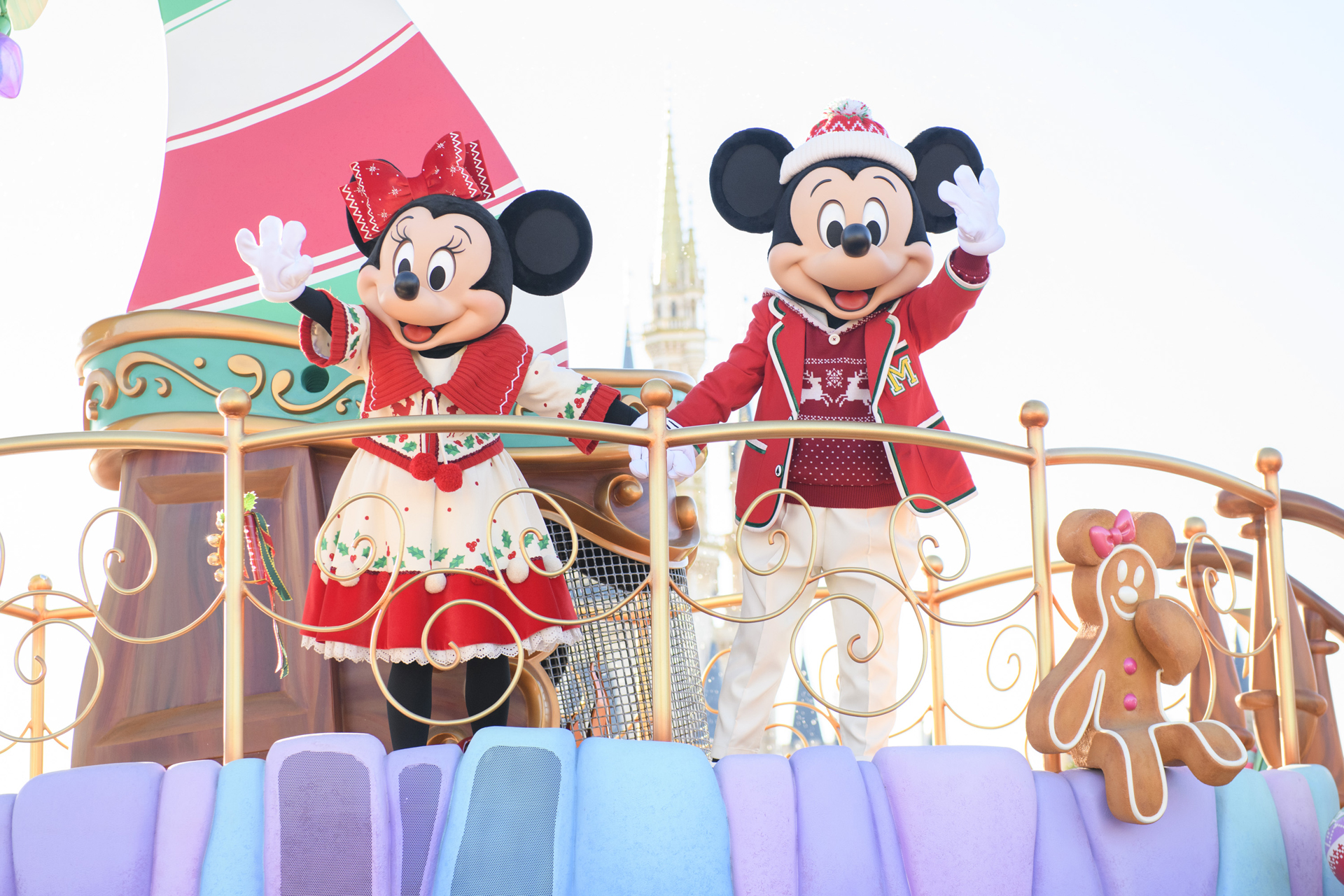 東京ディズニーランドのパレード「ディズニー・クリスマス・ストーリーズ」出演キャラ＆フロートを詳しく解説！