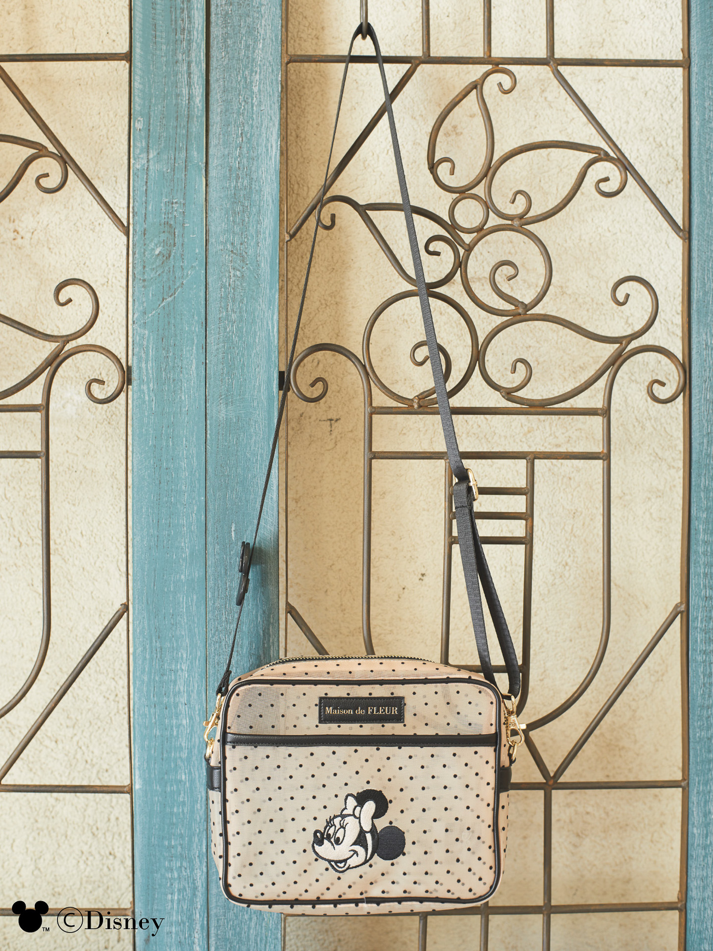 「Minnie Mouse／ドットメッシュショルダー」（8800円）