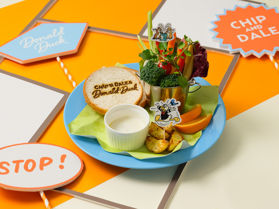 チップとデール＆ドナルドダックがモチーフのスペシャルカフェが