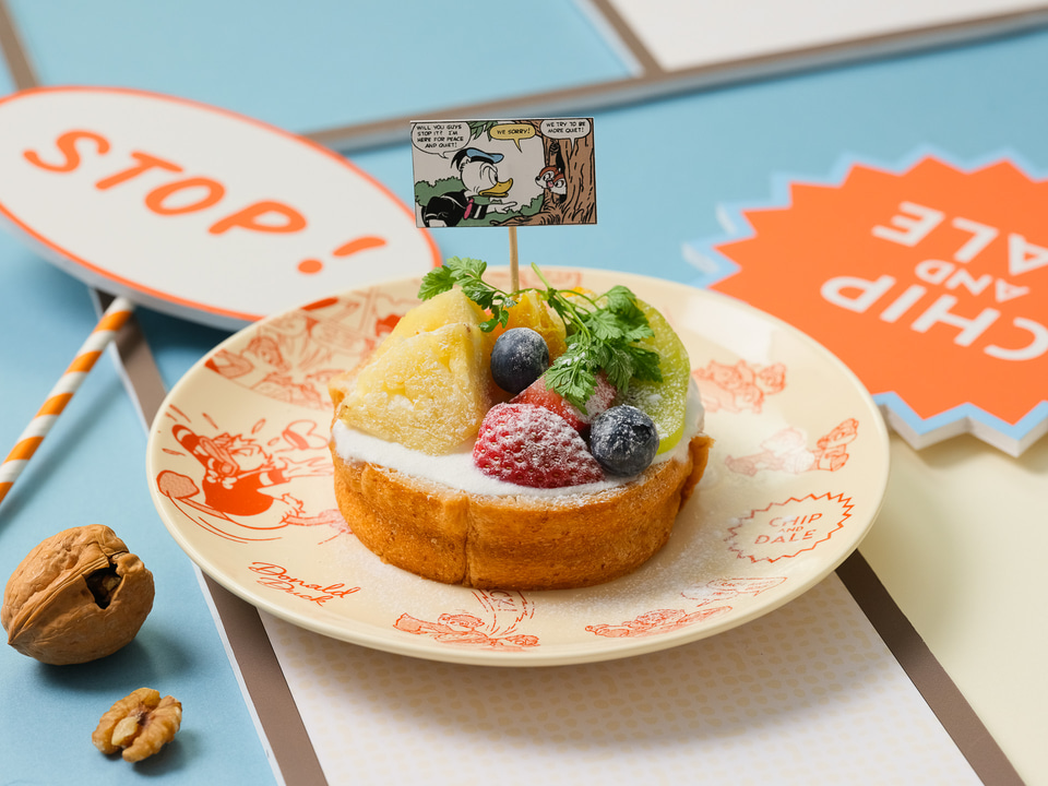 チップとデール＆ドナルドダックがモチーフのスペシャルカフェが