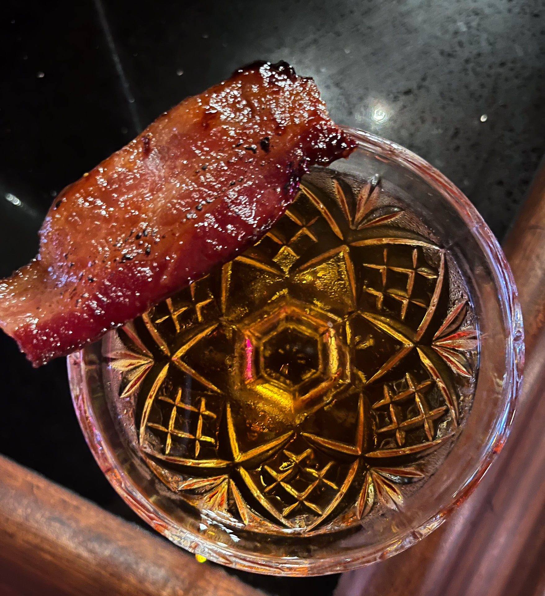 ベーコンと合わせて飲んでハマったブル＆ウィップ（＄22）